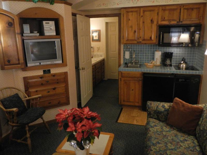 GetAways at Olympic Village Inn photo 25