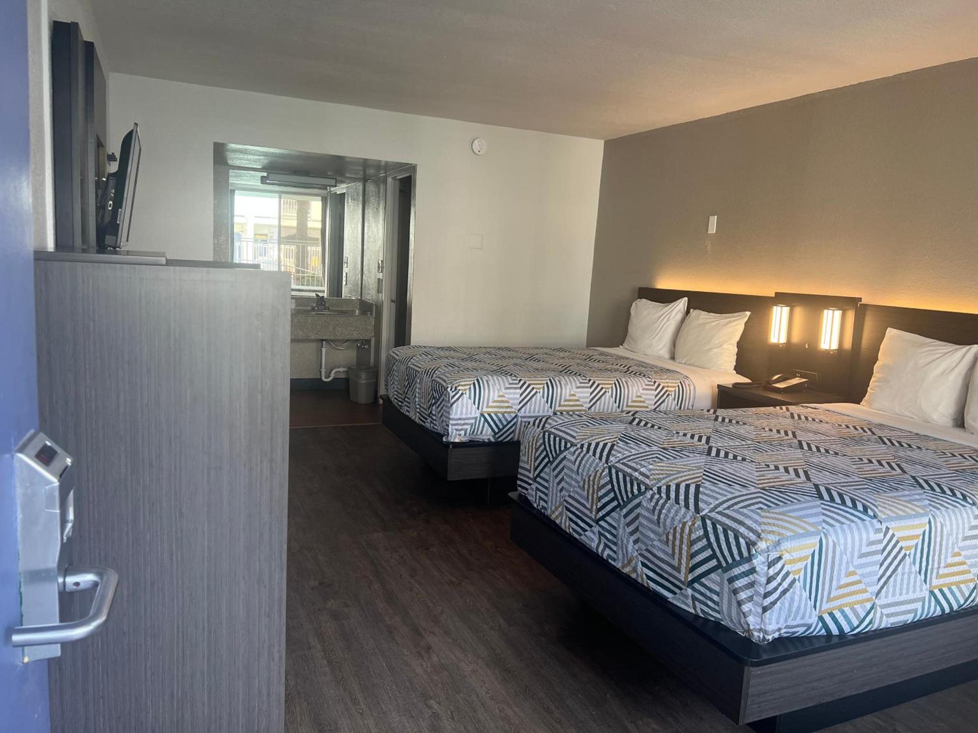 Motel 6 Glendale Phoenix photo 5