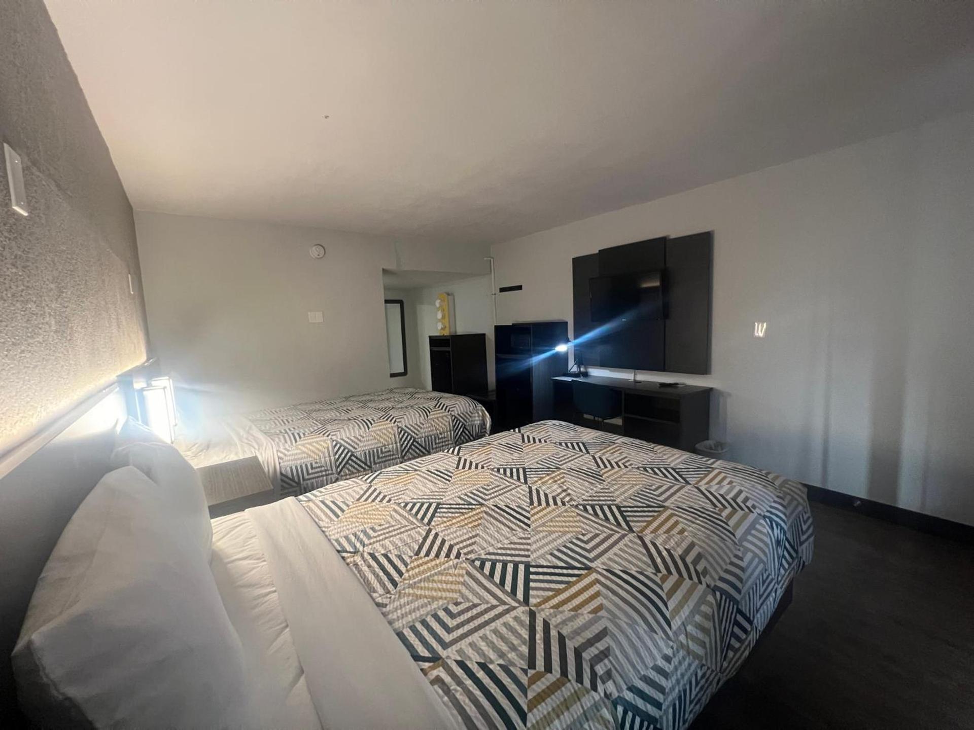 Motel 6 Glendale Phoenix photo 16