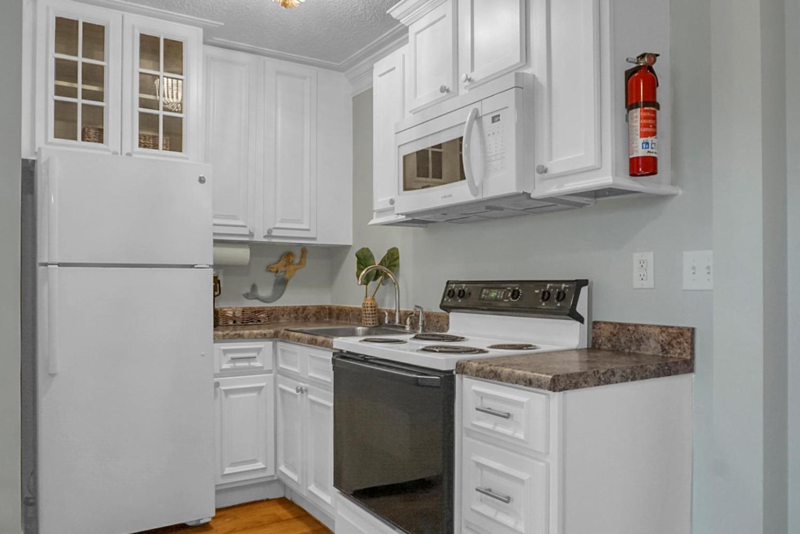Carolina Beach Inn photo 28