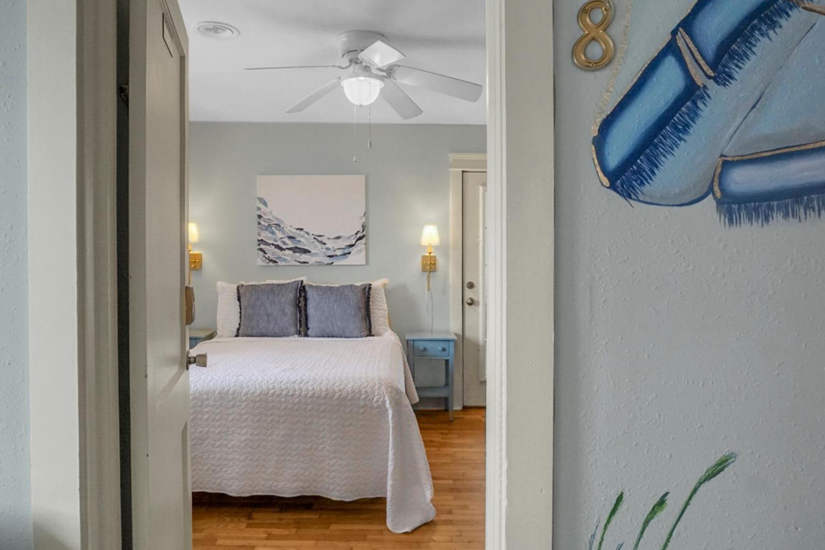 Carolina Beach Inn photo 72