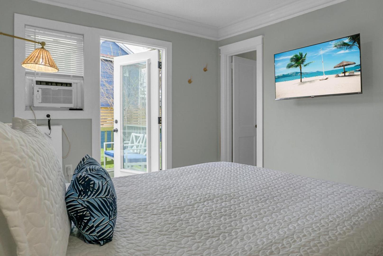 Carolina Beach Inn photo 56