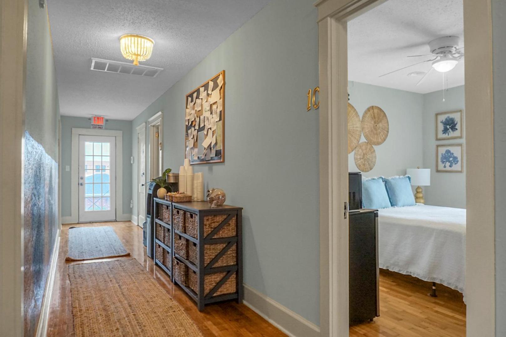 Carolina Beach Inn photo 92