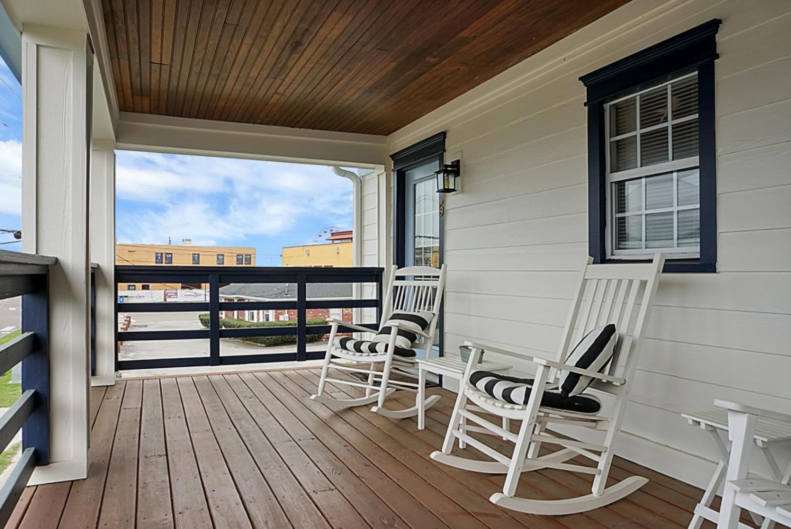 Carolina Beach Inn photo 96