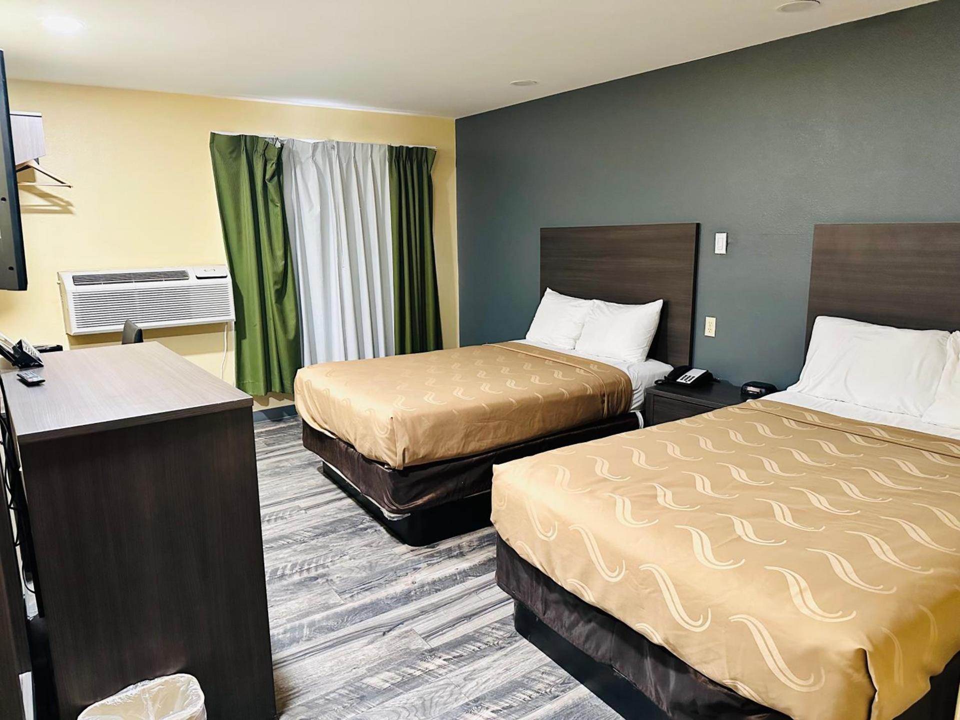Rodeway Inn Winslow I-40 photo 11