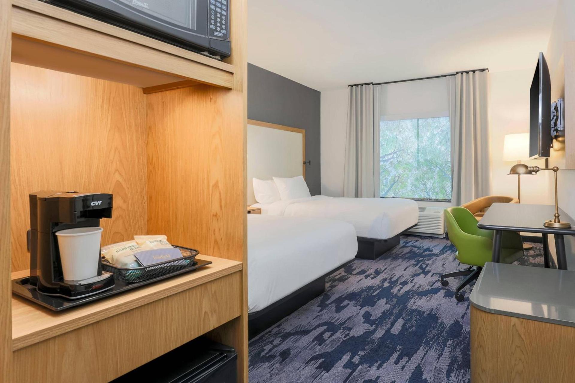 Fairfield by Marriott Inn & Suites Cape Coral North Fort Myers photo 7