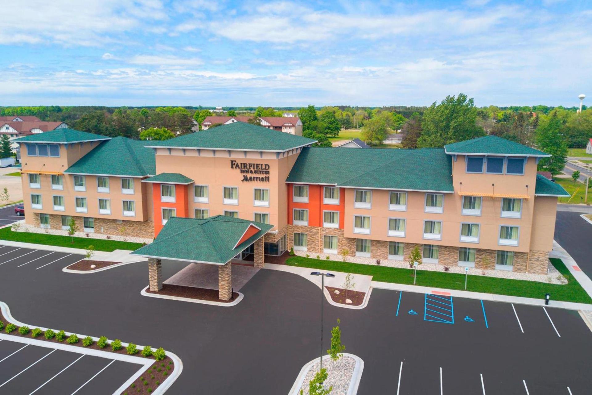 Fairfield Inn & Suites by Marriott Gaylord photo 2