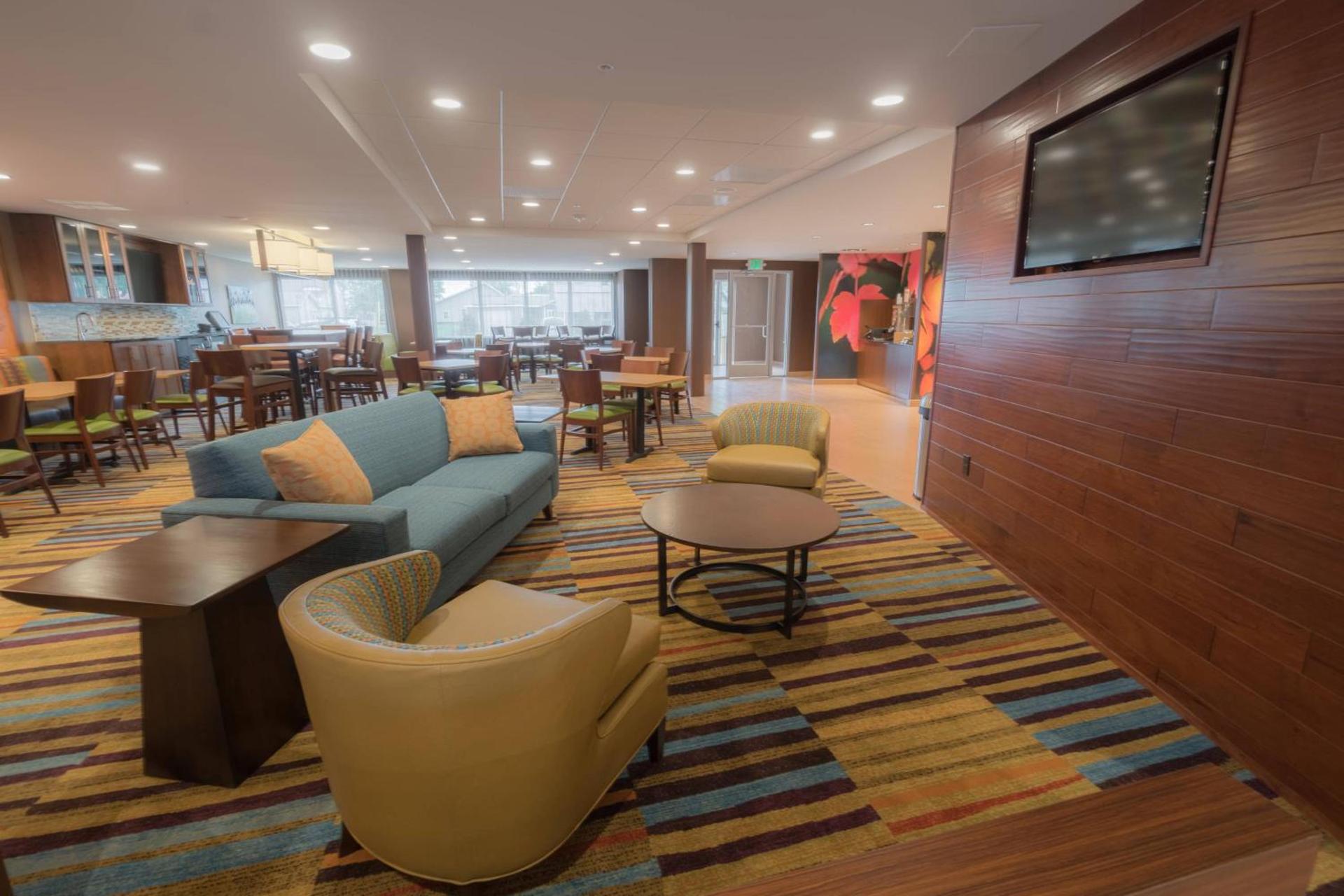 Fairfield Inn & Suites by Marriott Gaylord photo 14