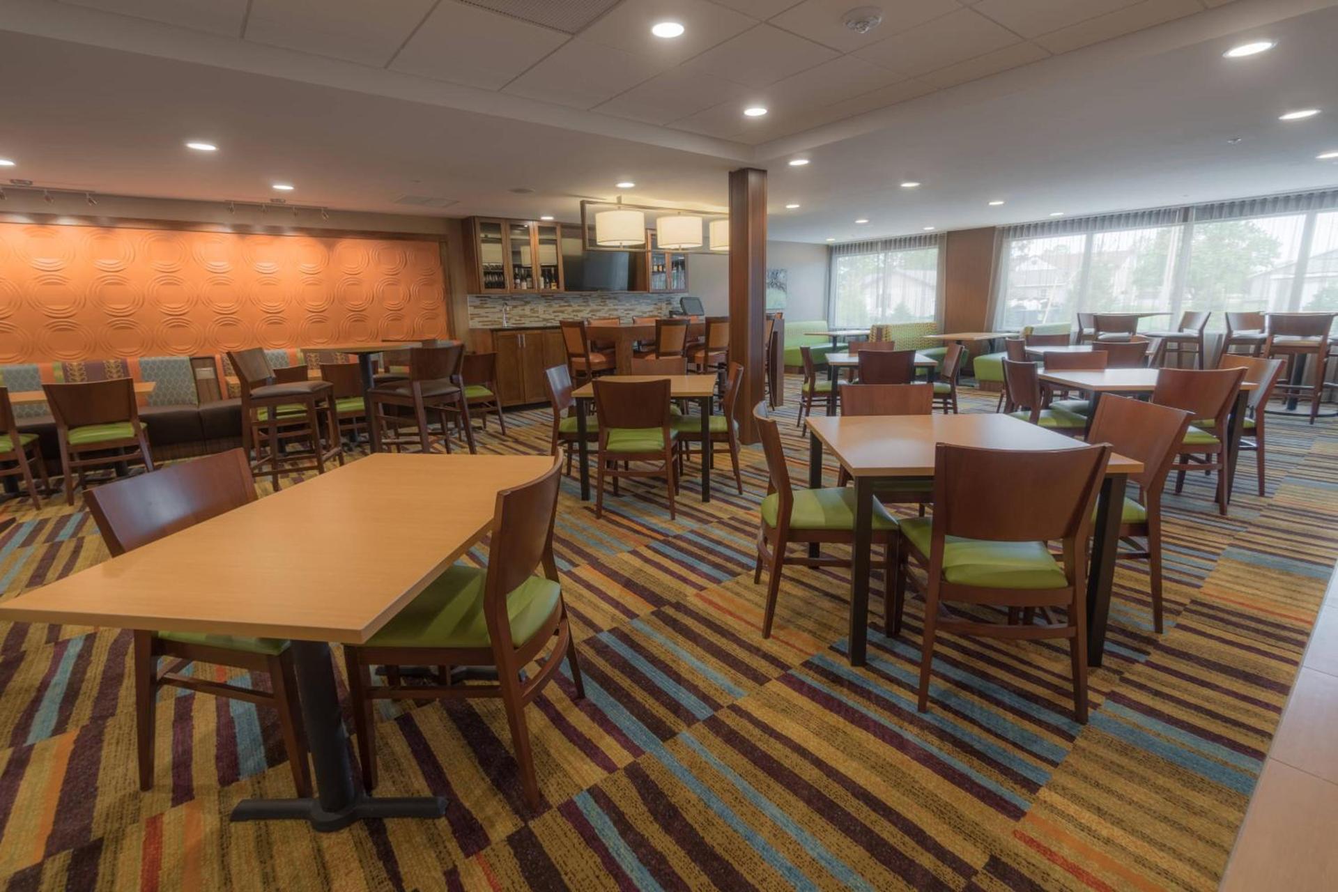 Fairfield Inn & Suites by Marriott Gaylord photo 20