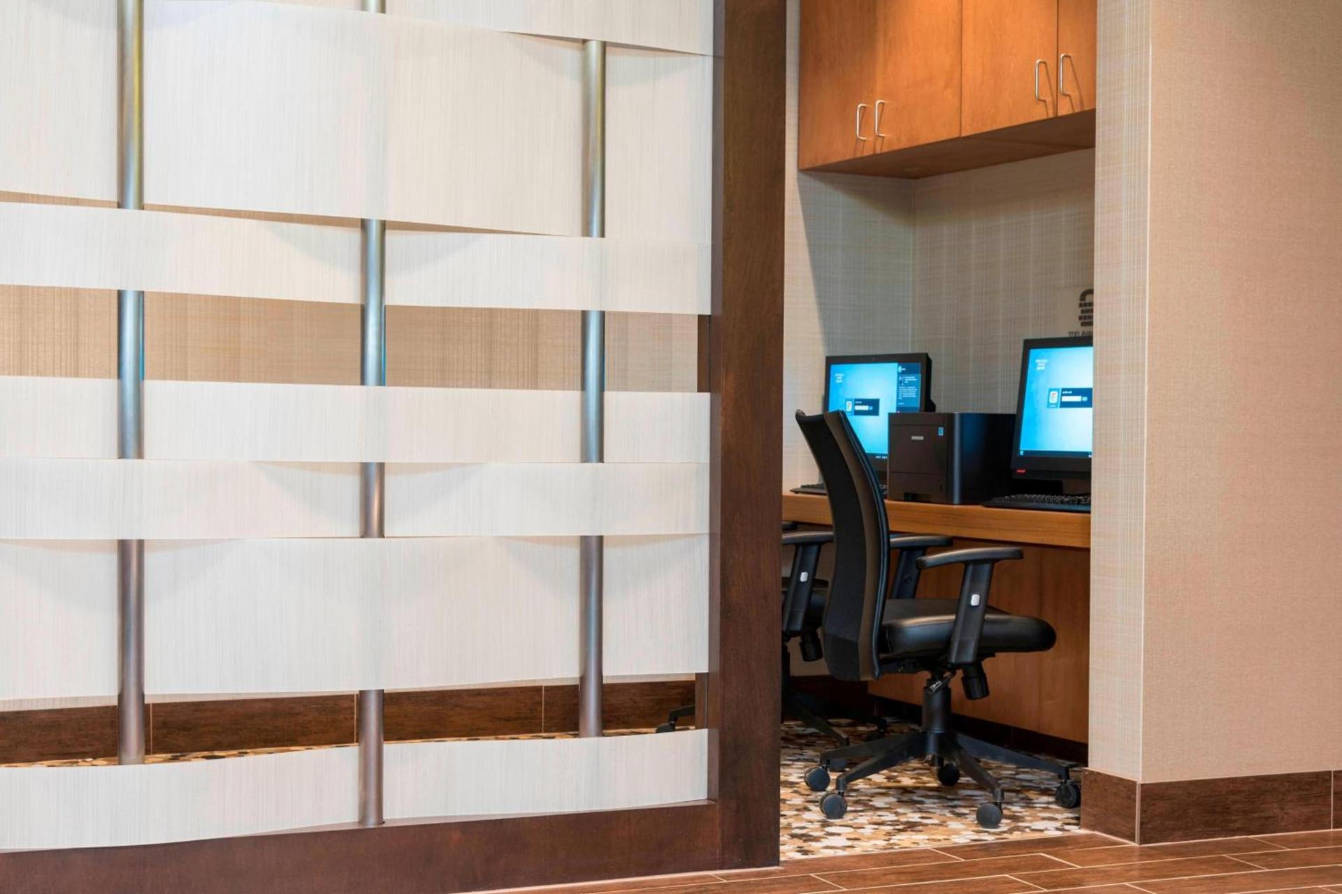 SpringHill Suites by Marriott Chicago Southeast/Munster, IN photo 14