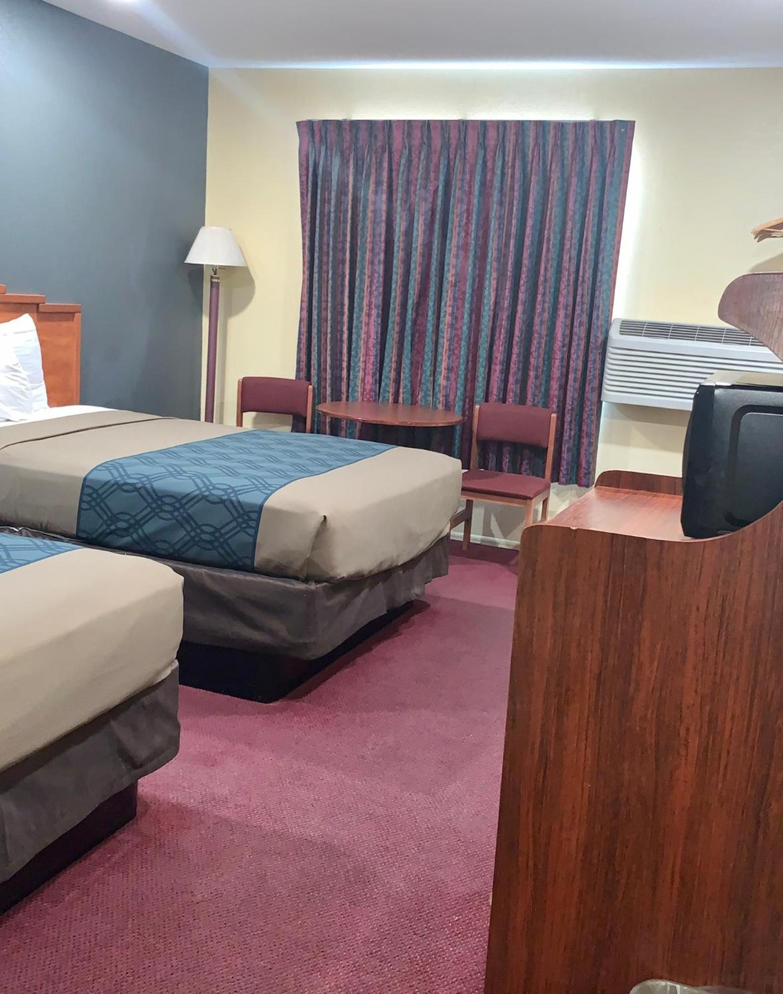 Rodeway Inn Winslow I-40 photo 21