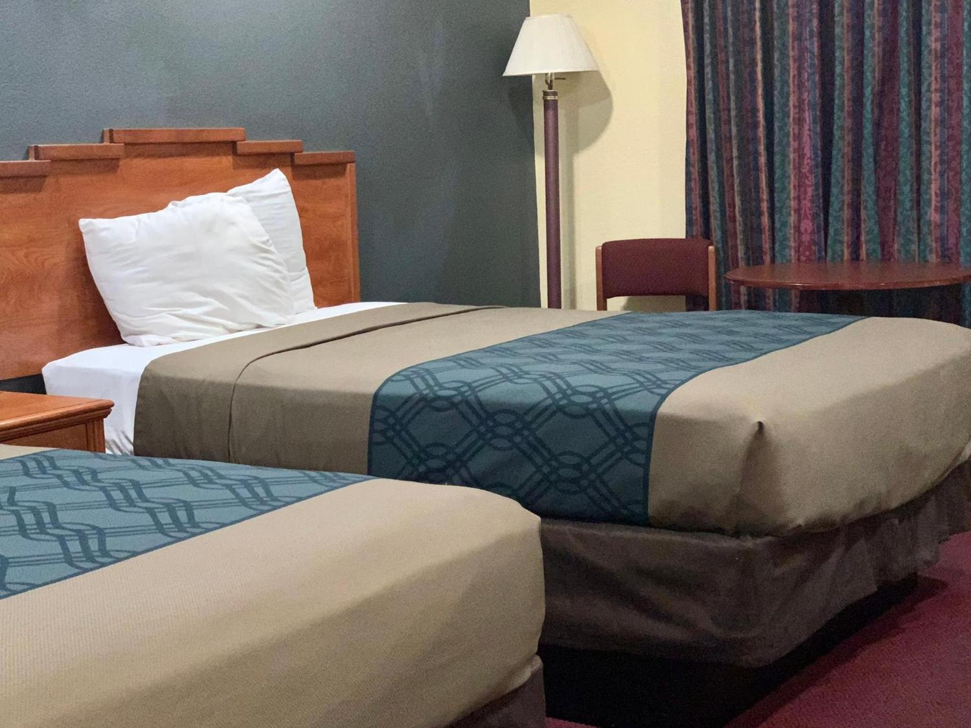 Rodeway Inn Winslow I-40 photo 22
