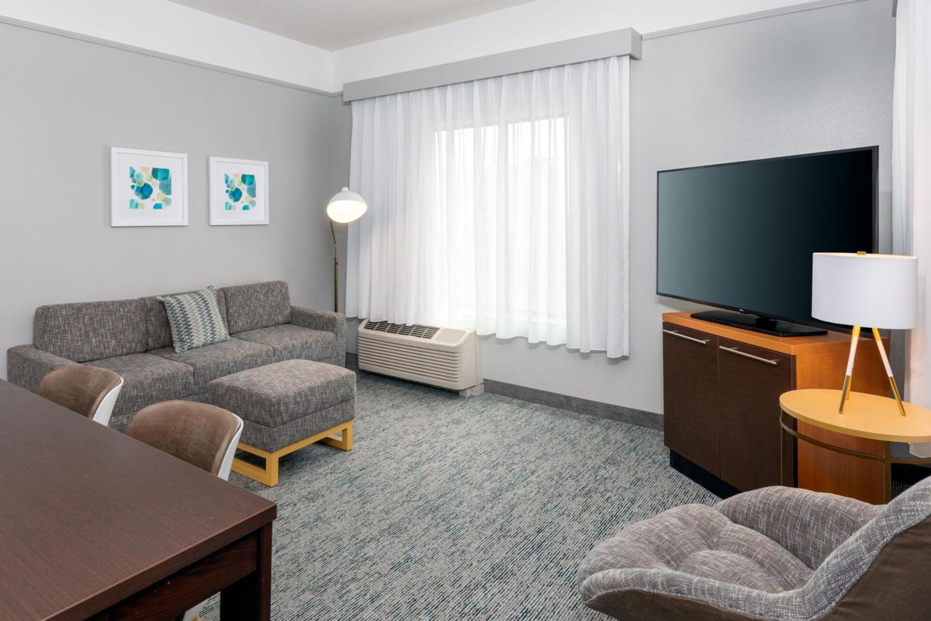 TownePlace Suites Buffalo Airport photo 12