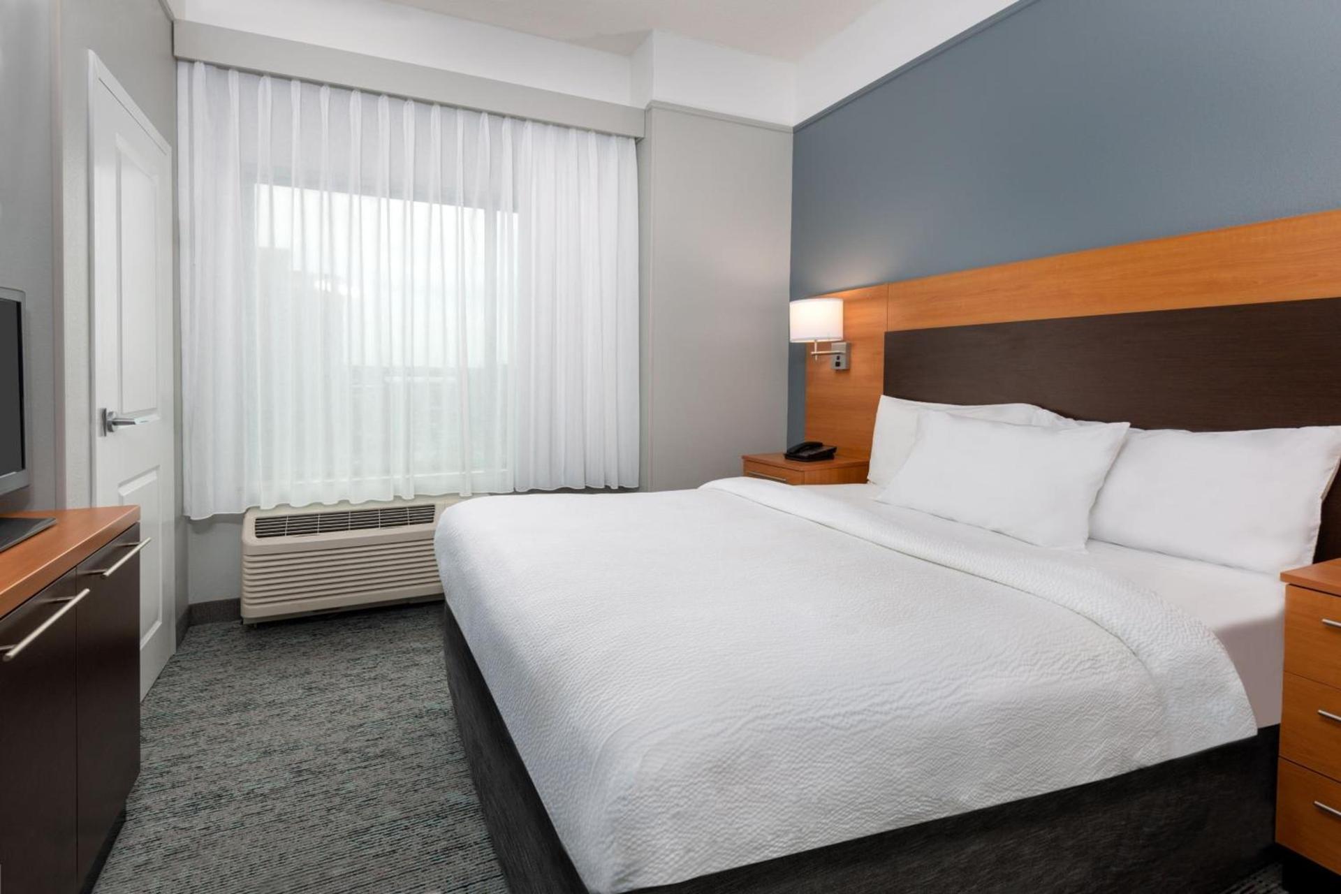 TownePlace Suites Buffalo Airport photo 15