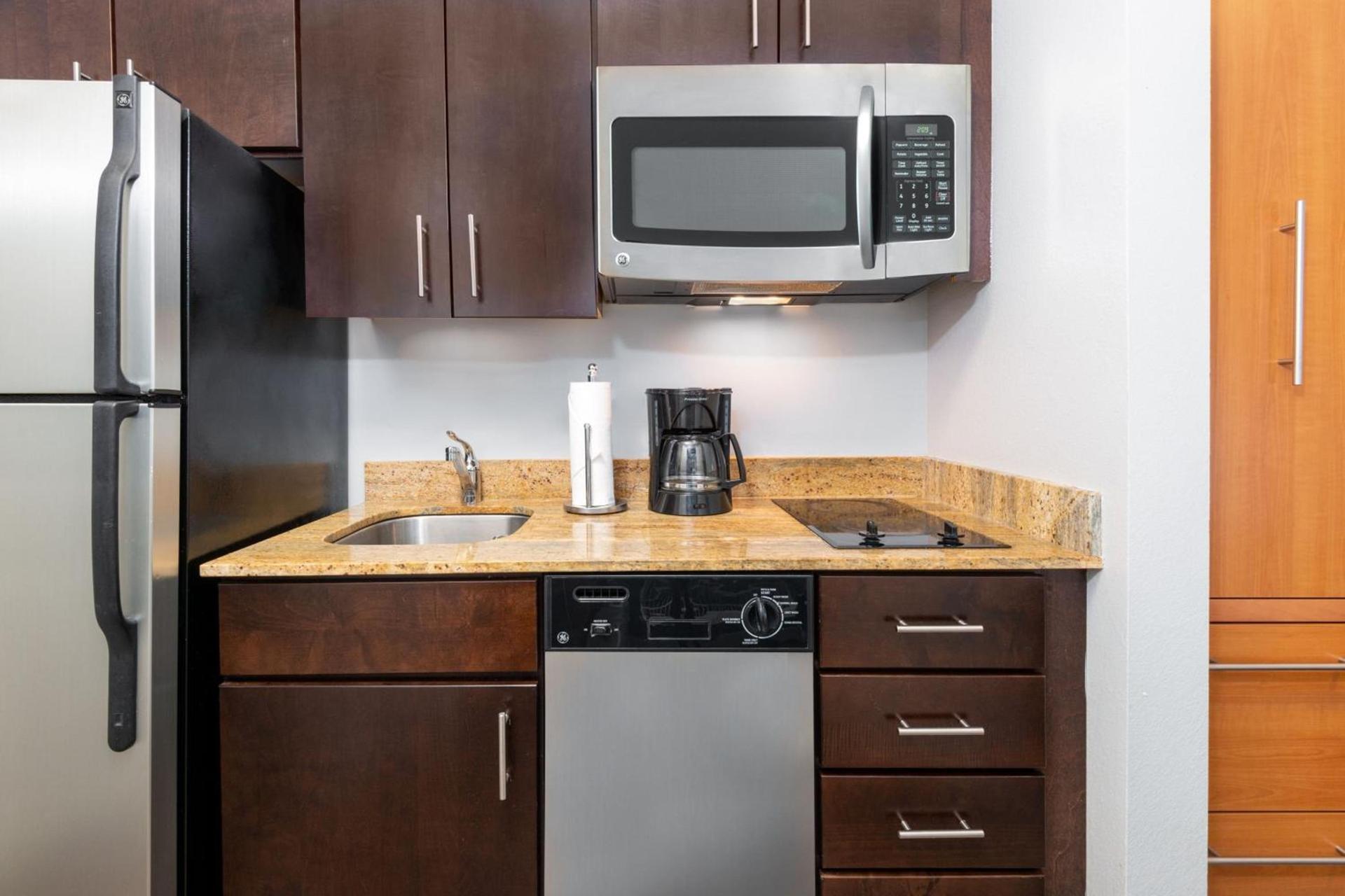 TownePlace Suites Buffalo Airport photo 18