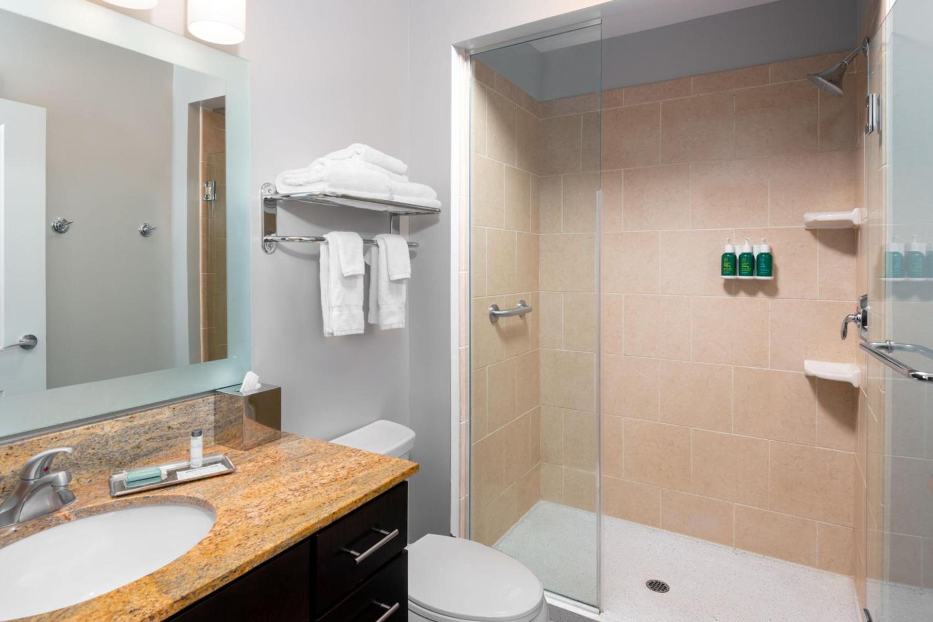 TownePlace Suites Buffalo Airport photo 28