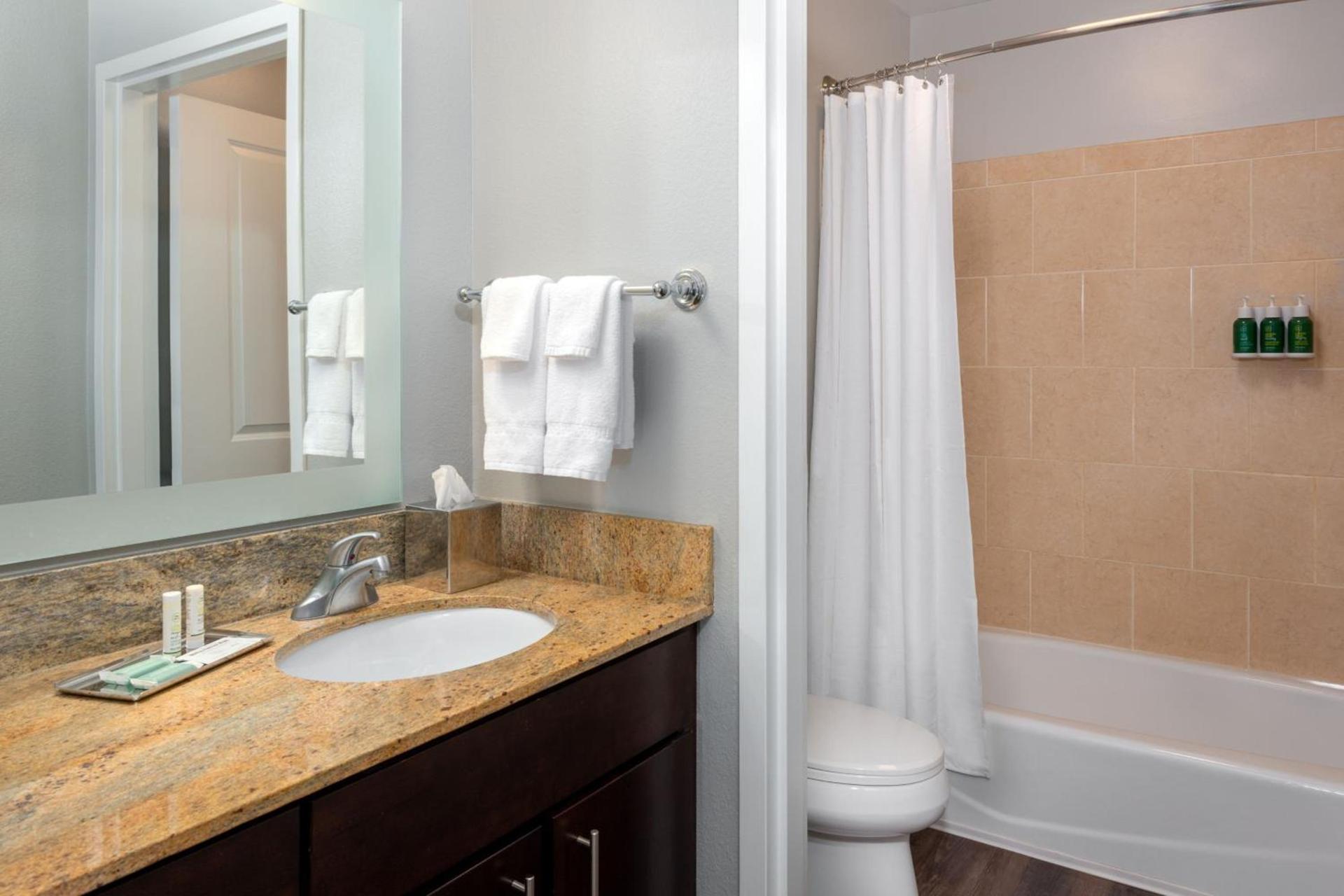 TownePlace Suites Buffalo Airport photo 29