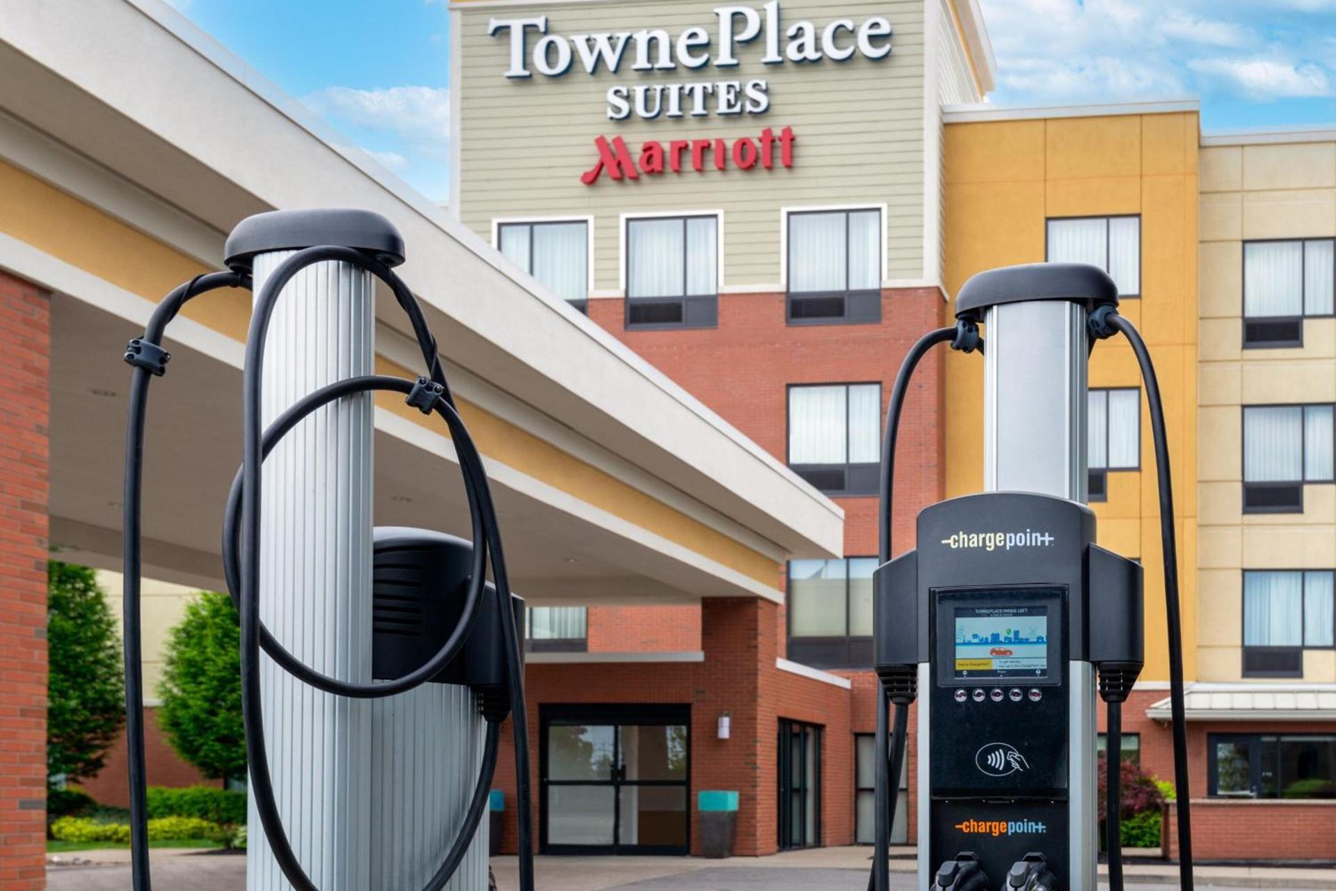 TownePlace Suites Buffalo Airport photo 40