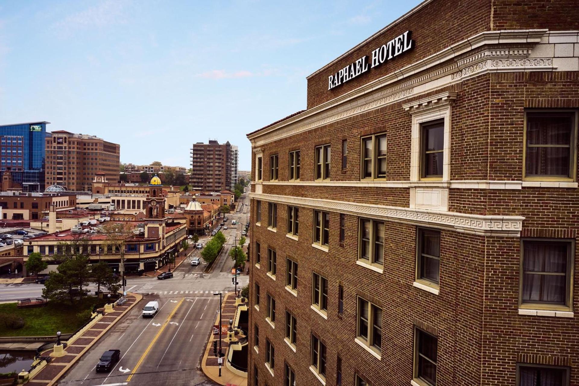 The Raphael Hotel, Autograph Collection photo 5