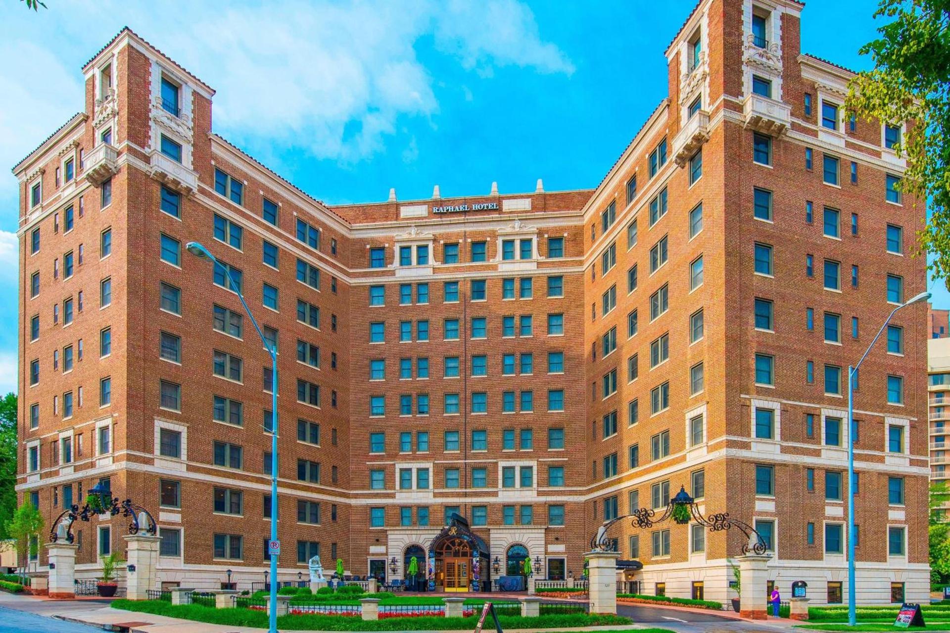The Raphael Hotel, Autograph Collection photo 4