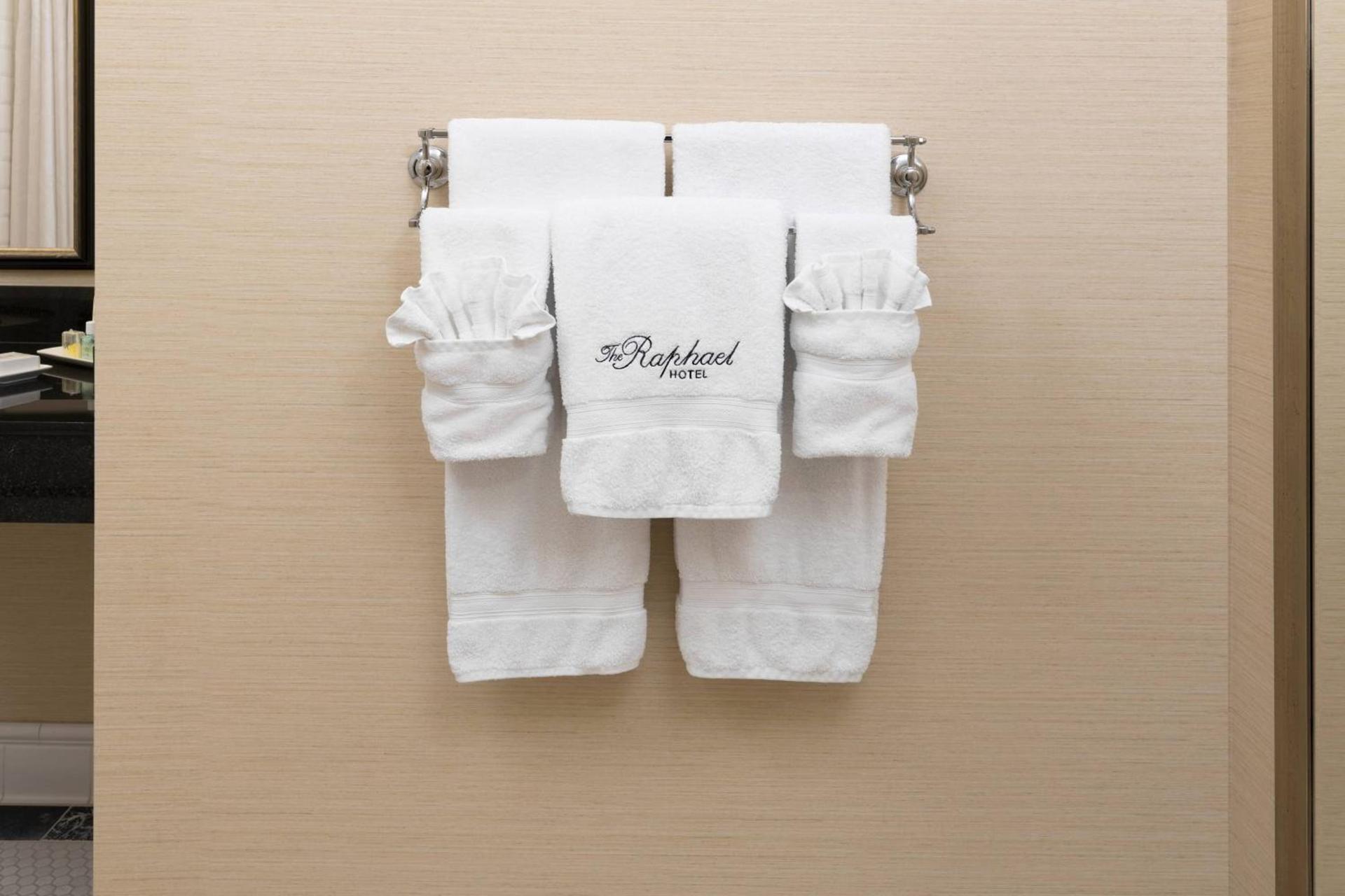 The Raphael Hotel, Autograph Collection photo 19