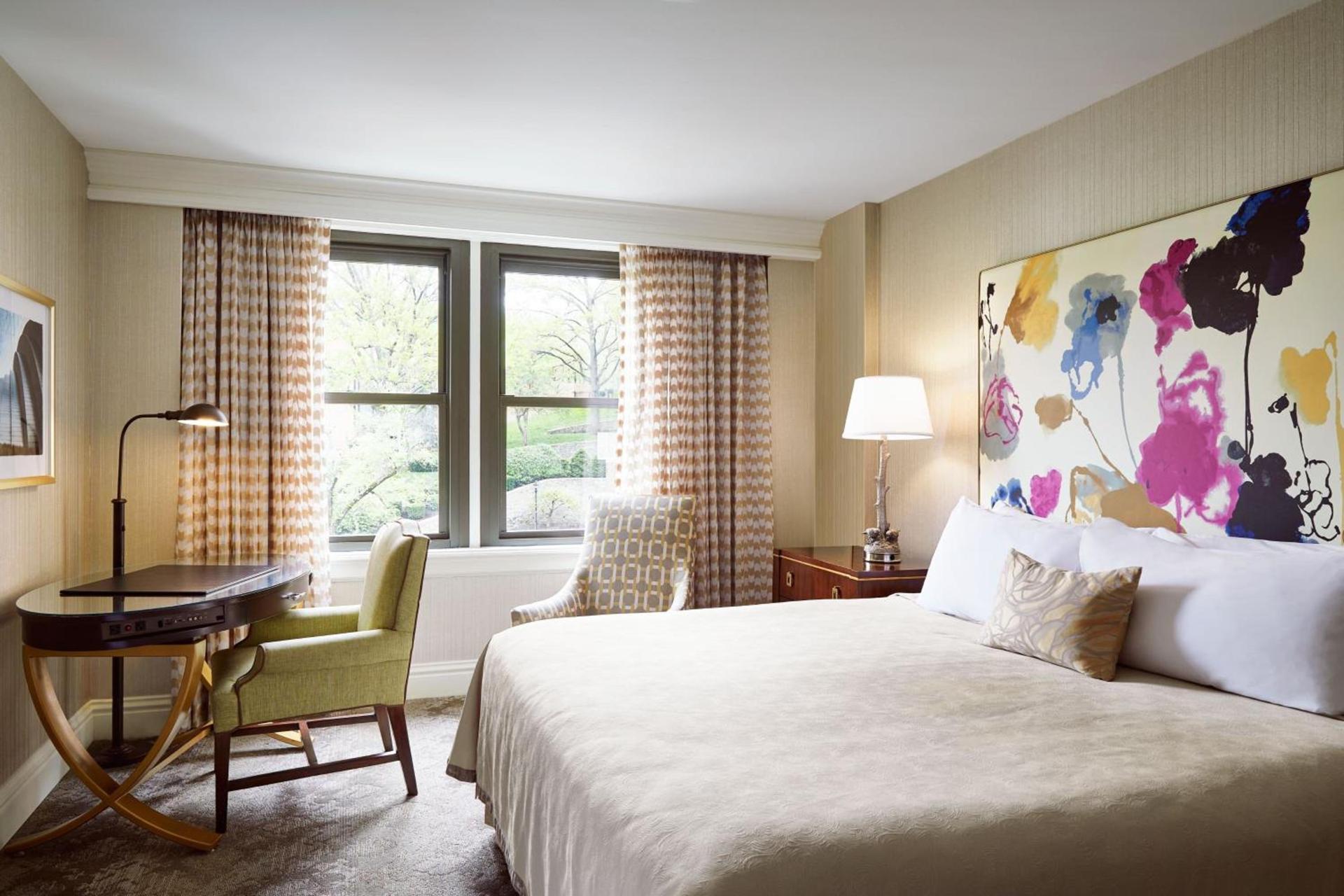 The Raphael Hotel, Autograph Collection photo 14