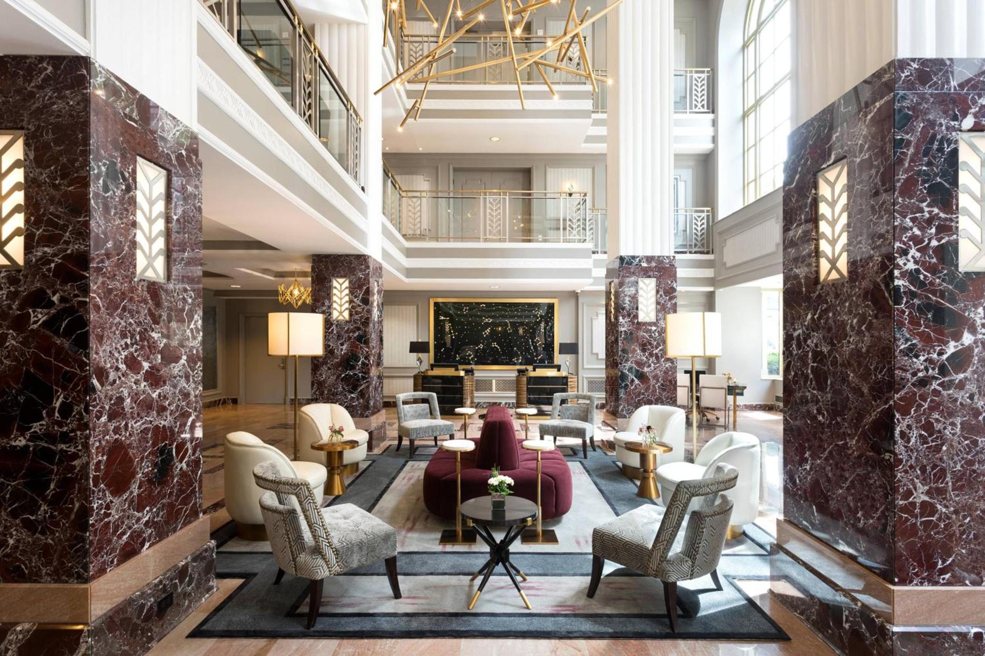 Hotel LeVeque, Autograph Collection photo 2