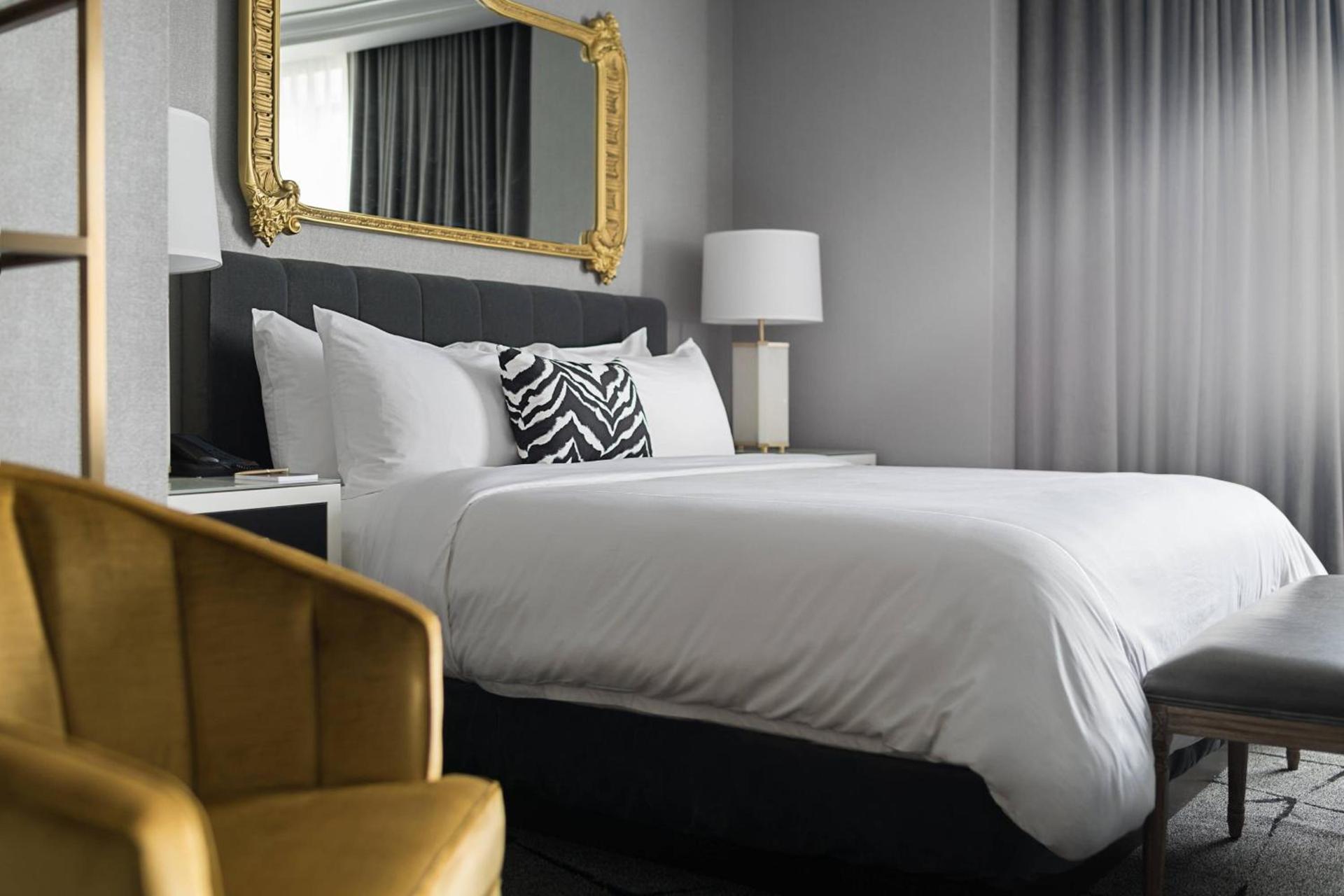 Hotel LeVeque, Autograph Collection photo 10
