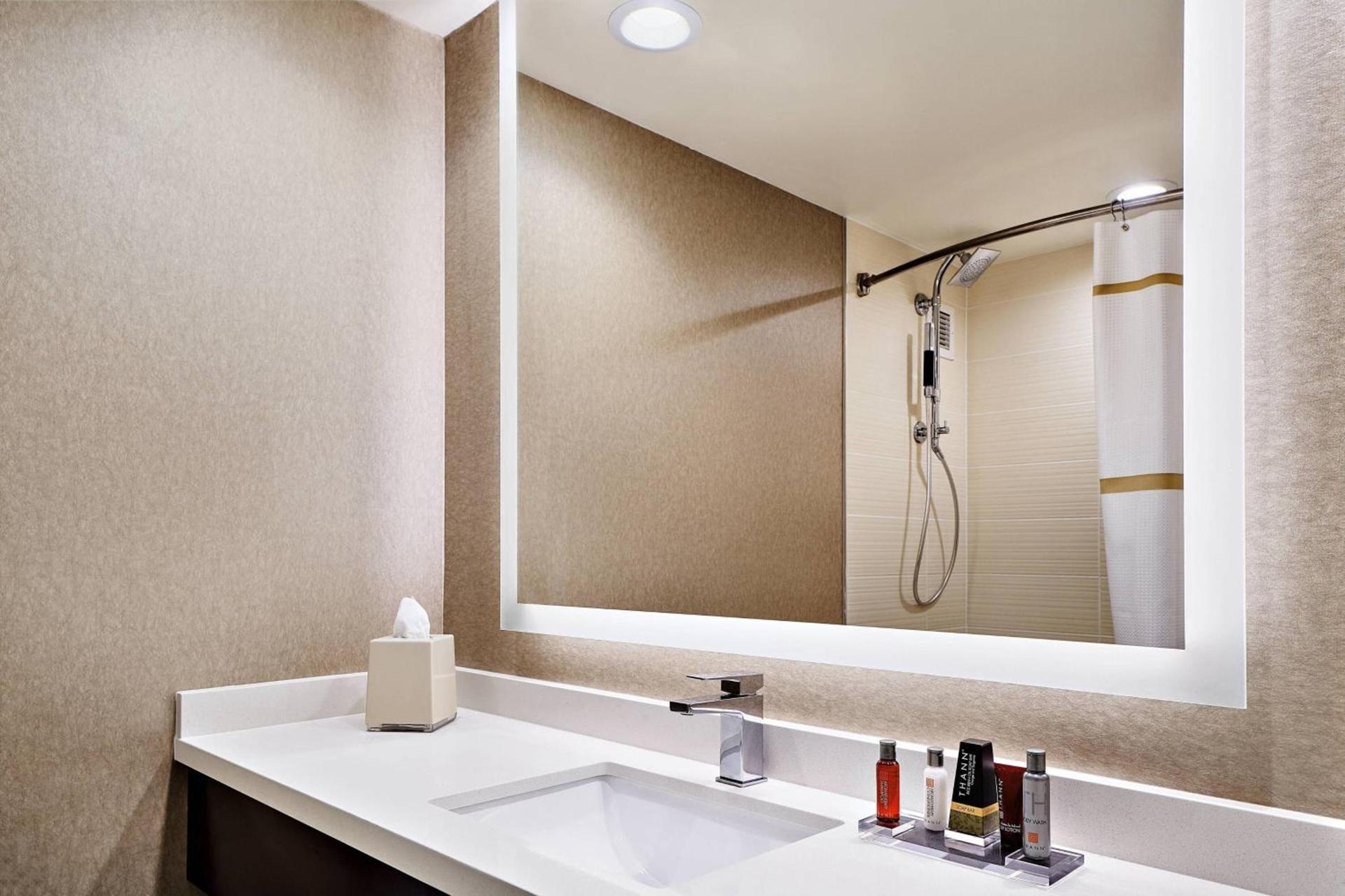 Pittsburgh Marriott North photo 15
