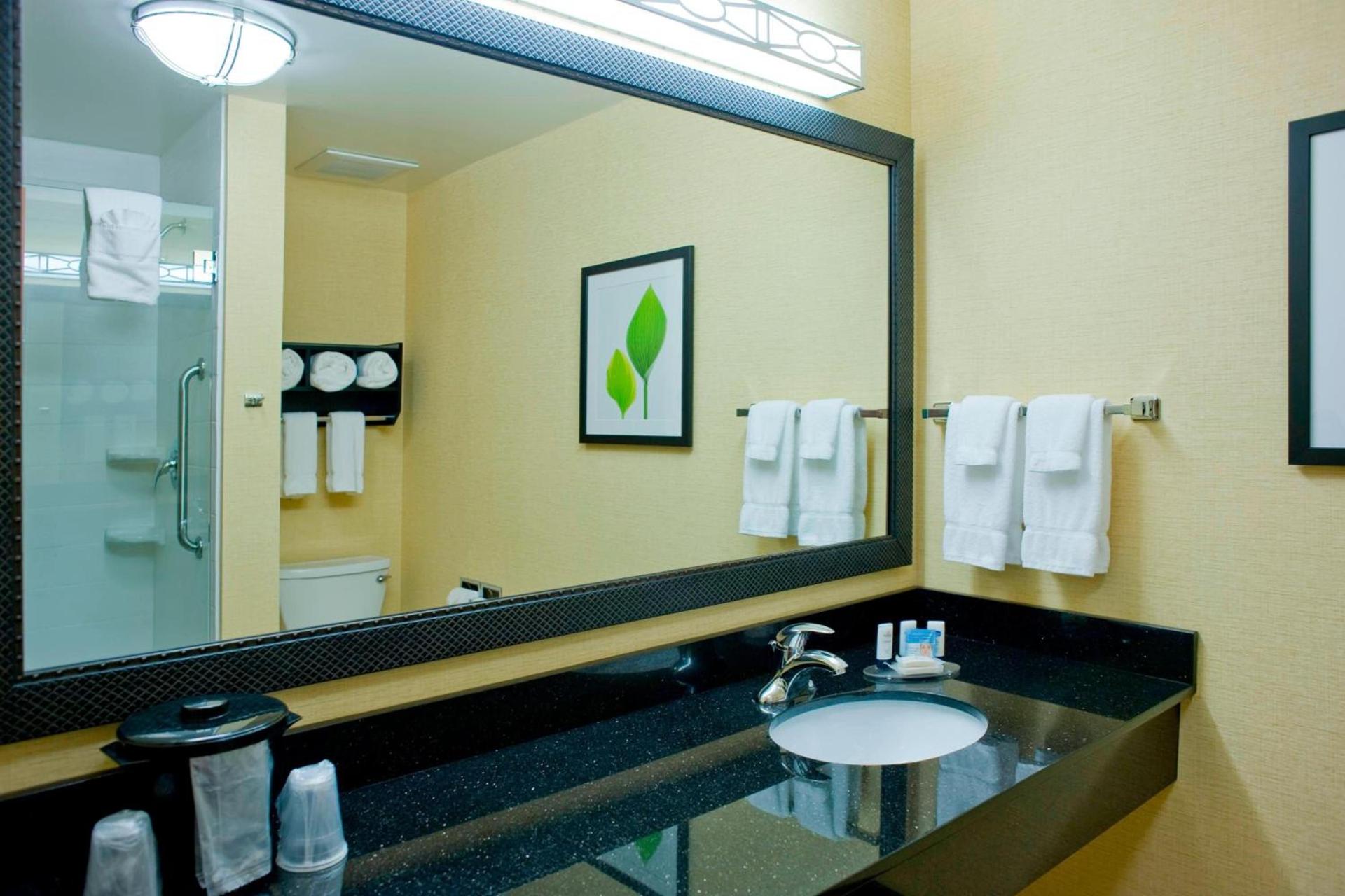 Fairfield Inn & Suites Columbus photo 12
