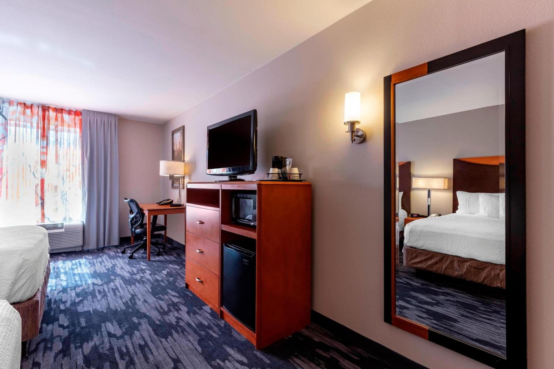 Fairfield Inn & Suites Columbus photo 8