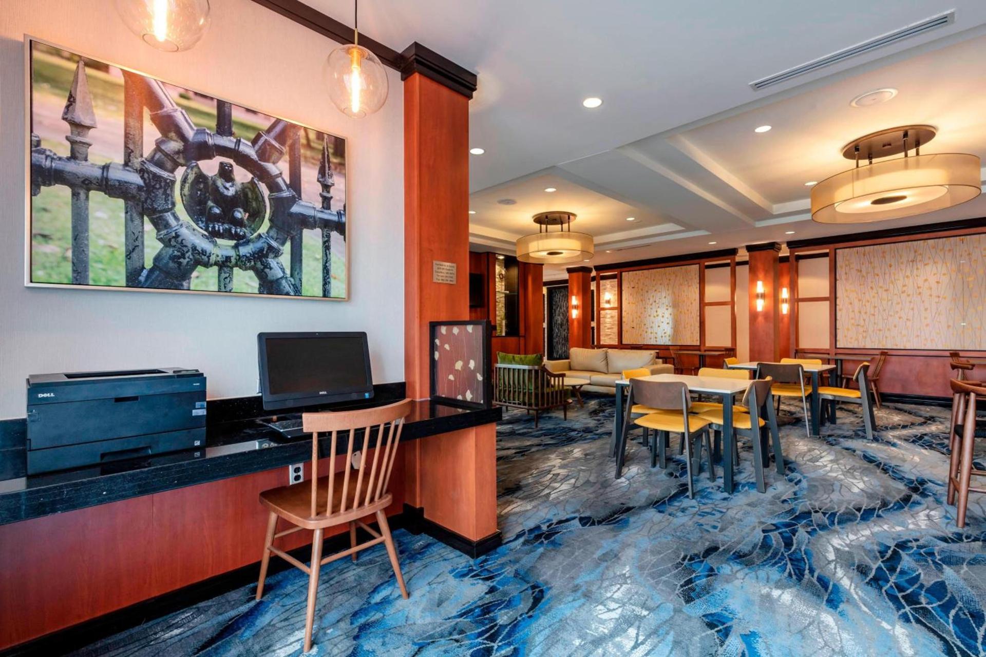 Fairfield Inn & Suites Columbus photo 17