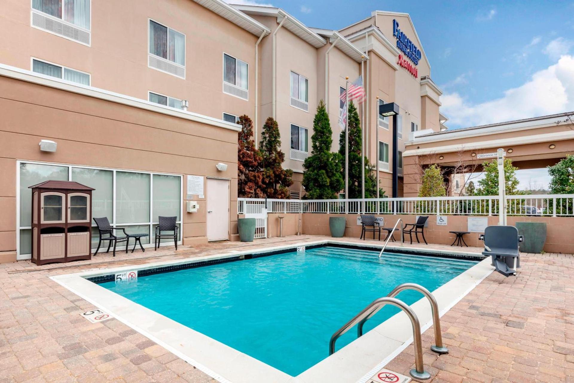 Fairfield Inn & Suites Columbus photo 25