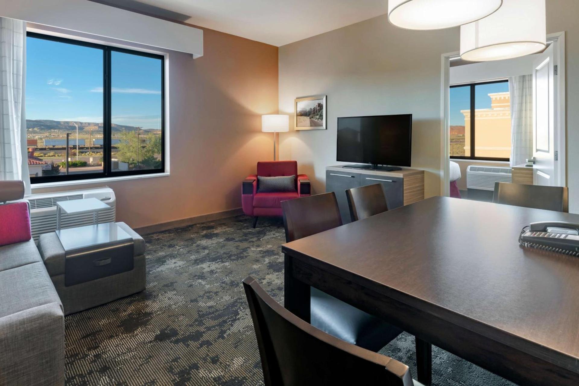 TownePlace by Marriott Suites Gallup photo 6