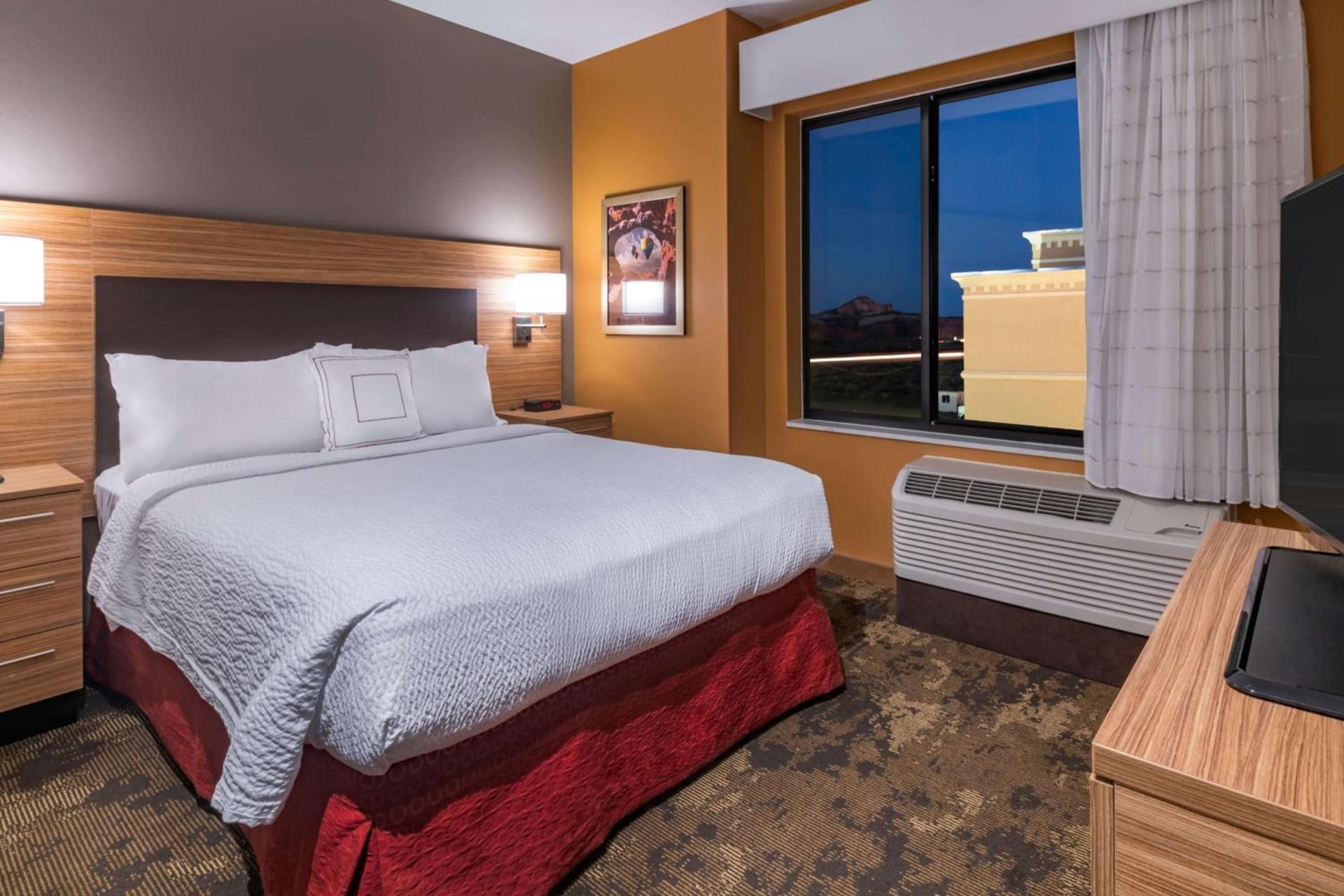 TownePlace by Marriott Suites Gallup photo 10
