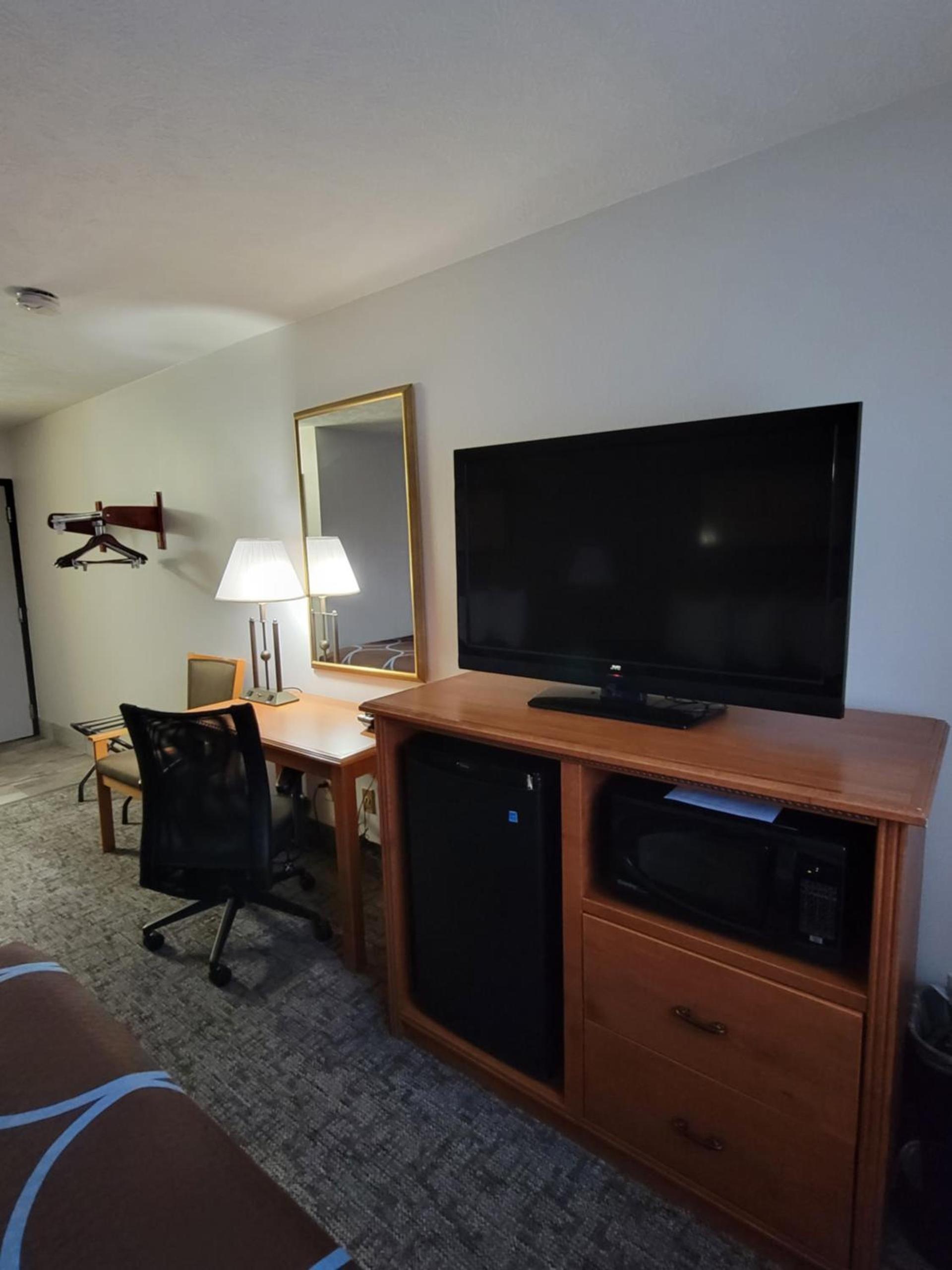 SureStay Plus Hotel by Best Western Grand Island photo 66