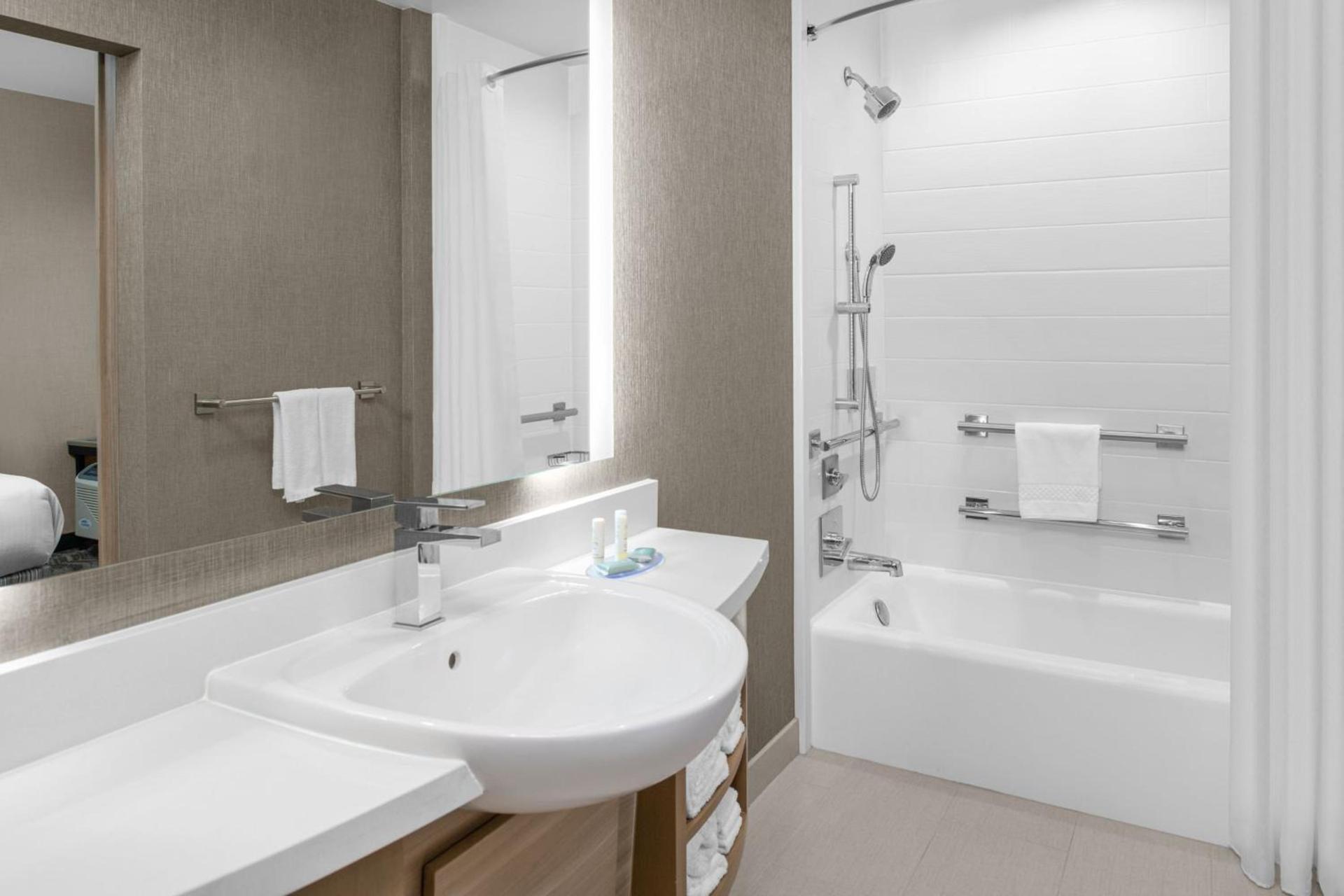 SpringHill Suites by Marriott Riverside Redlands photo 24