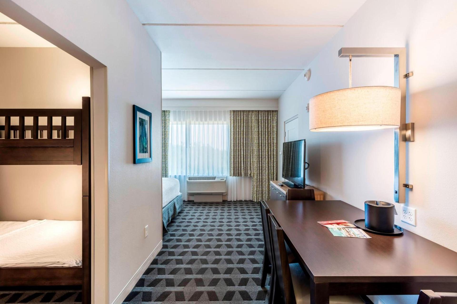 TownePlace Suites by Marriott Orlando at SeaWorld photo 9