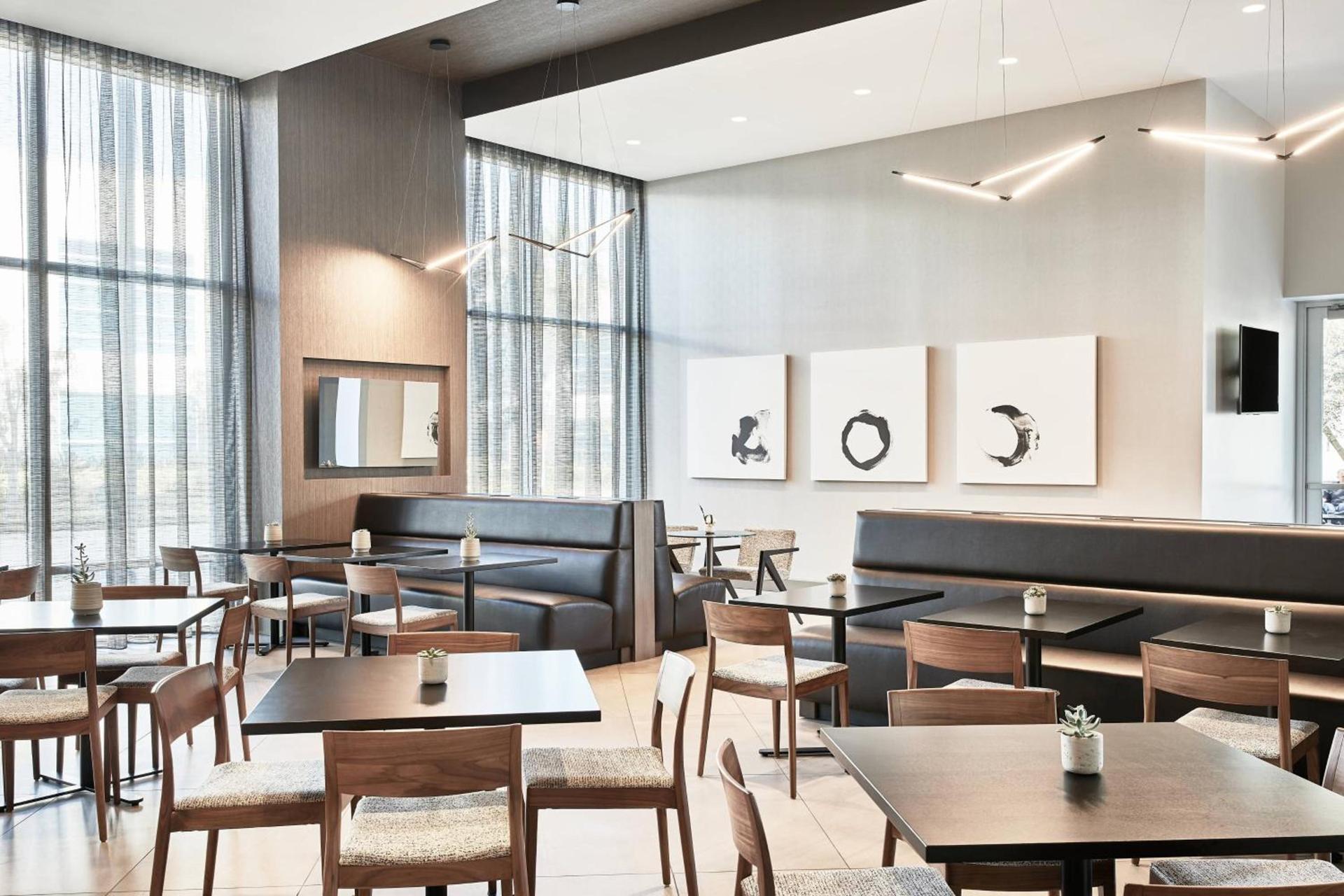 AC Hotel by Marriott Los Angeles South Bay photo 17