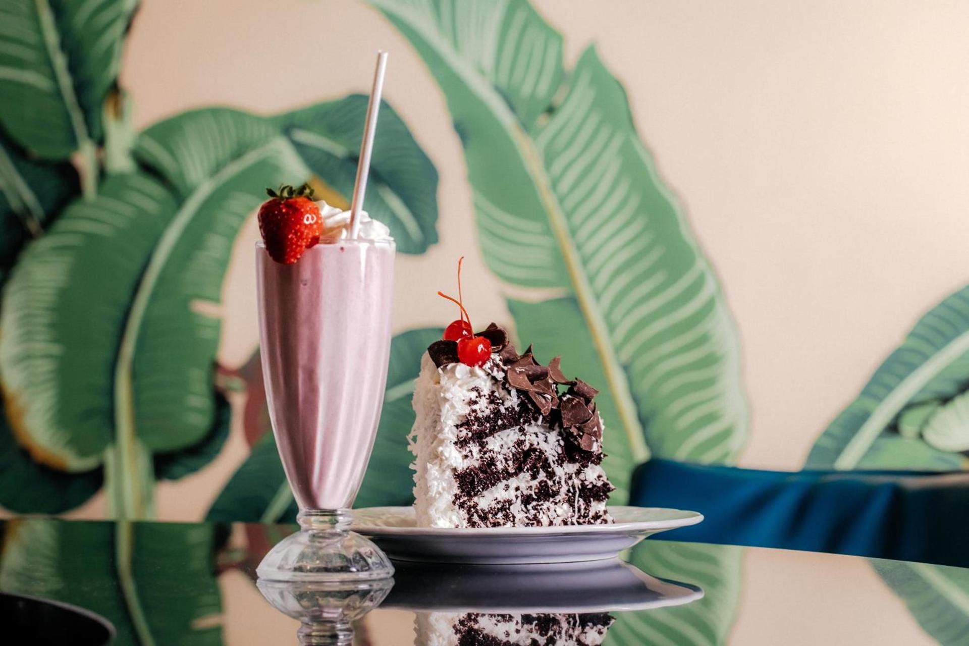 The Beverly Hills Hotel - Dorchester Collection photo 85