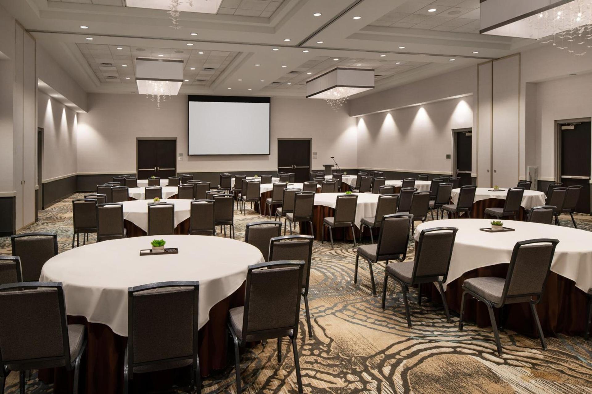 Courtyard by Marriott Scottsdale Salt River photo 50