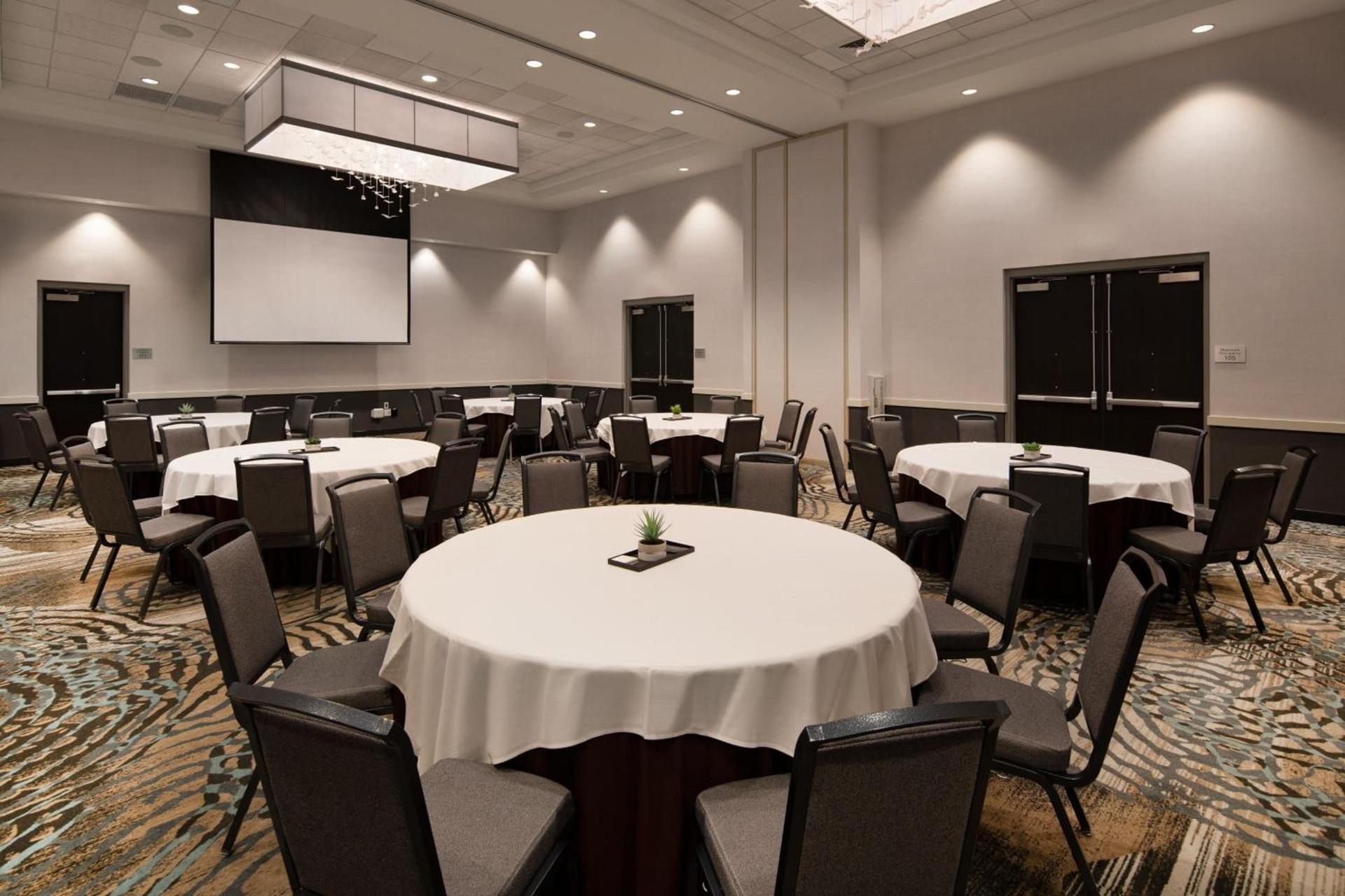Courtyard by Marriott Scottsdale Salt River photo 51