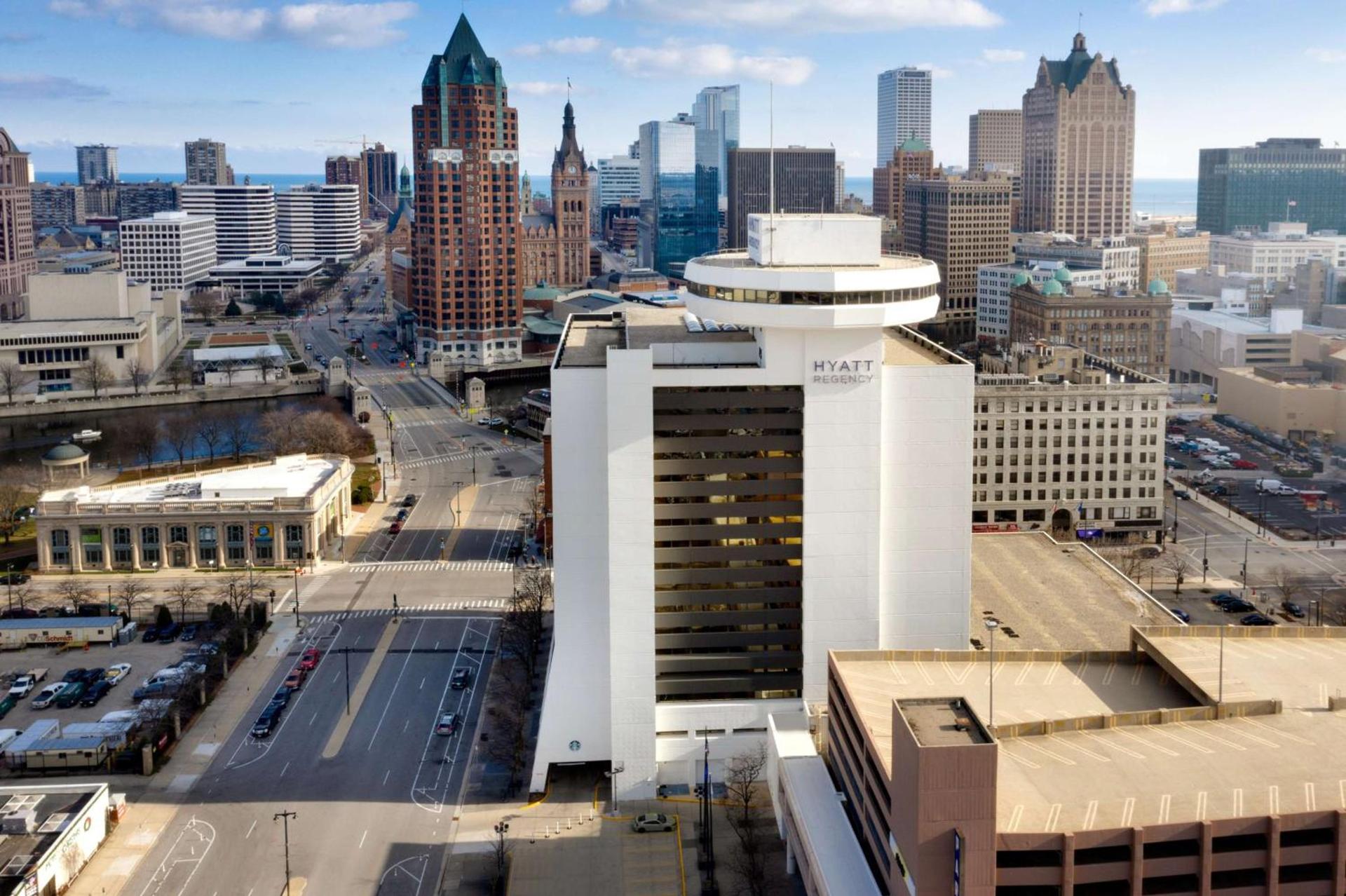 Hyatt Regency Milwaukee photo 1