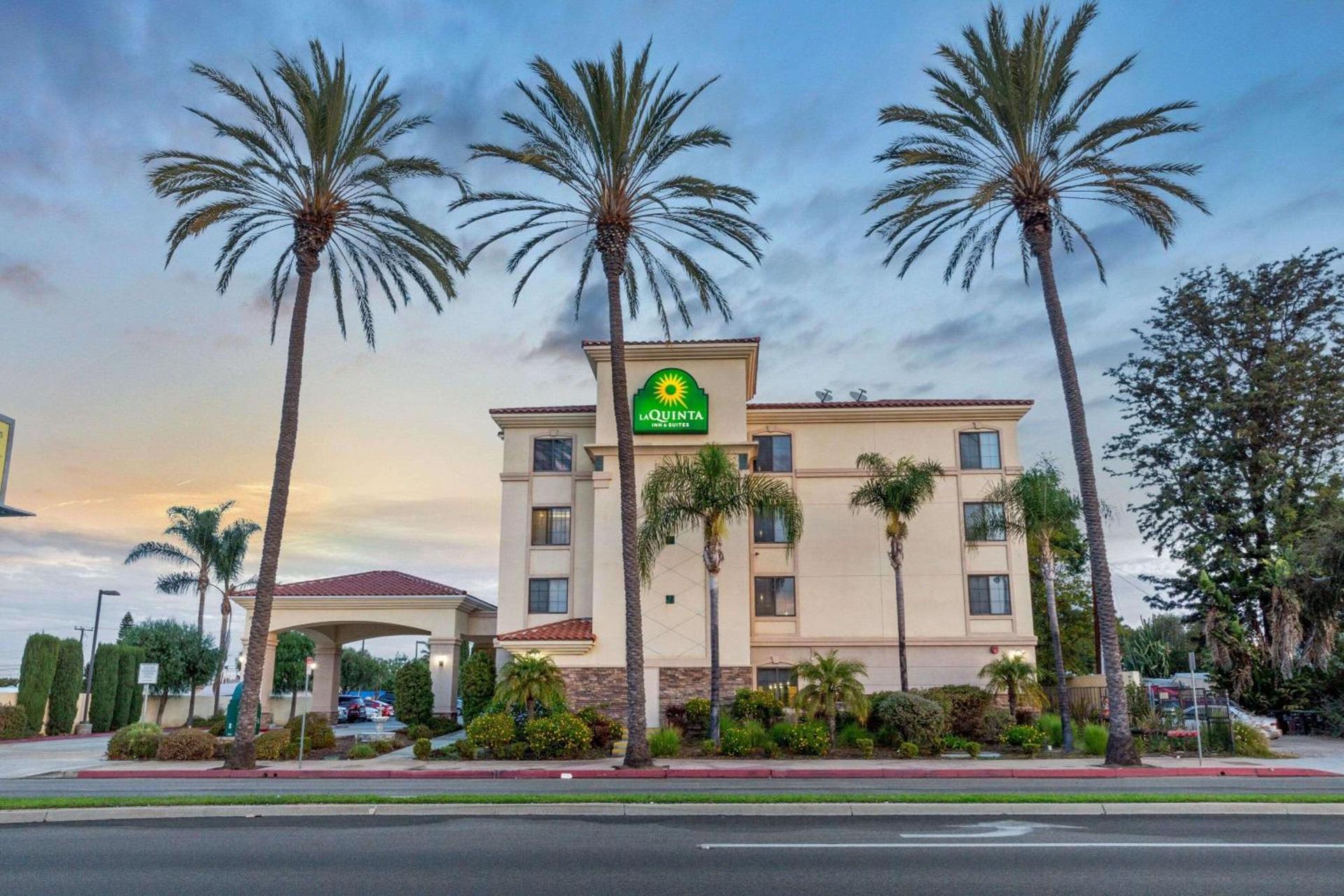 La Quinta by Wyndham NE Long Beach/Cypress photo 1