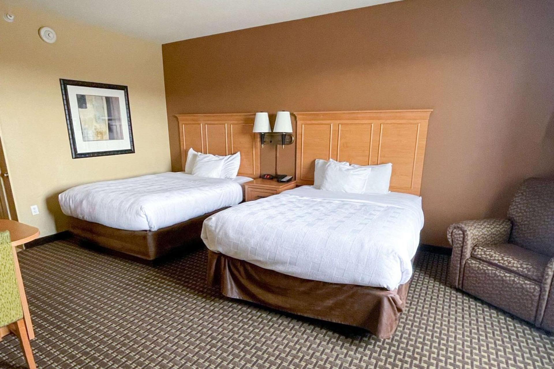 MainStay Suites Williston photo 14