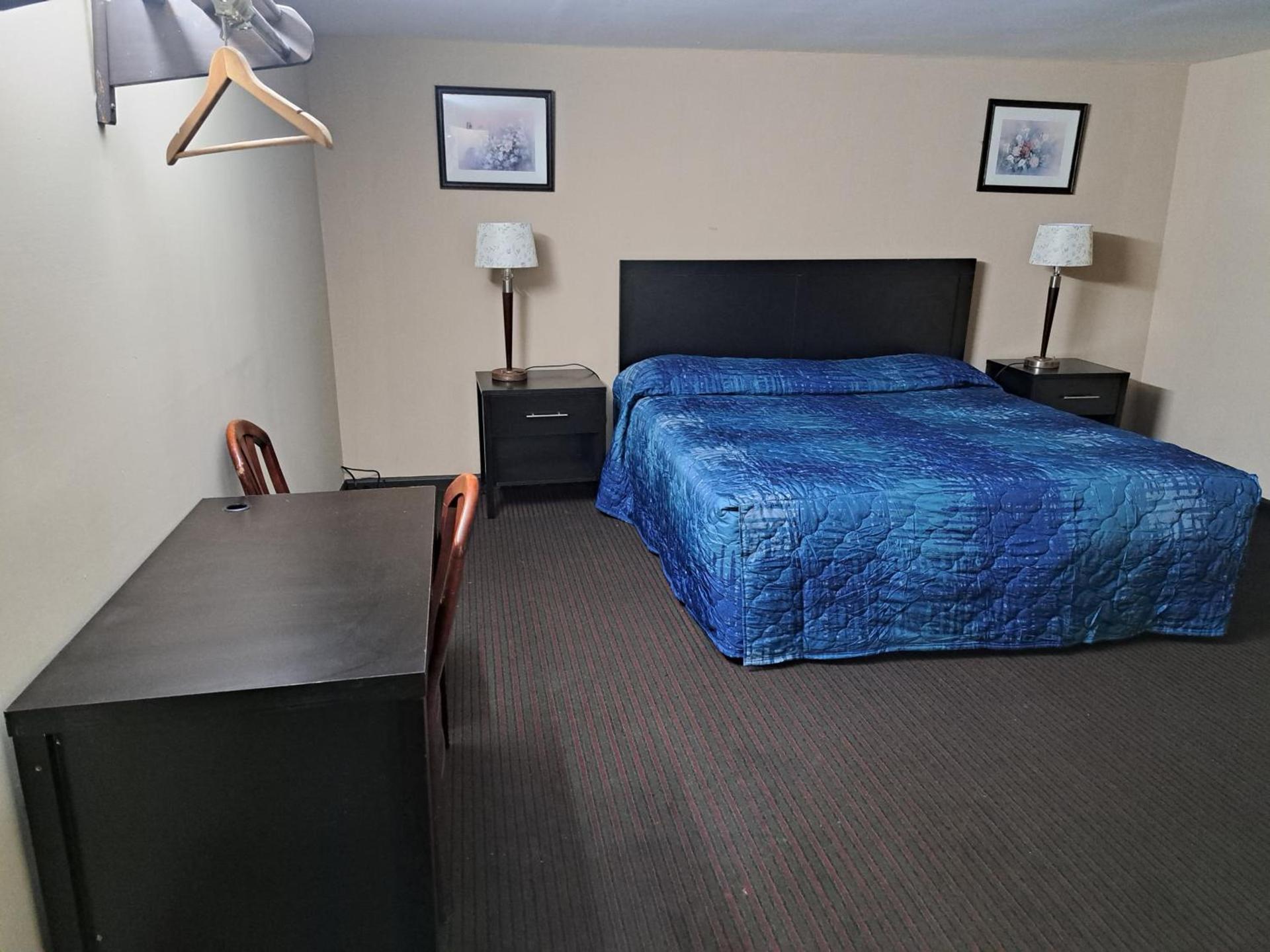 Pennswoods Inn photo 59