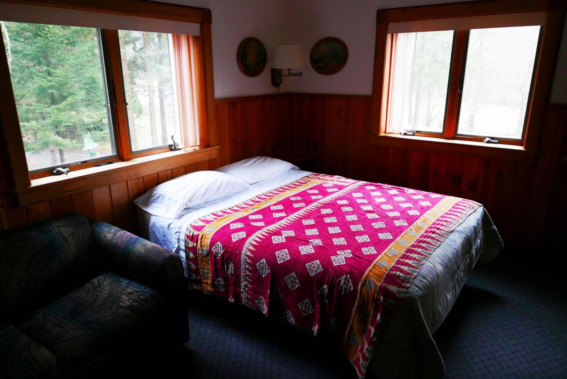 Slide Mountain Forest House photo 5
