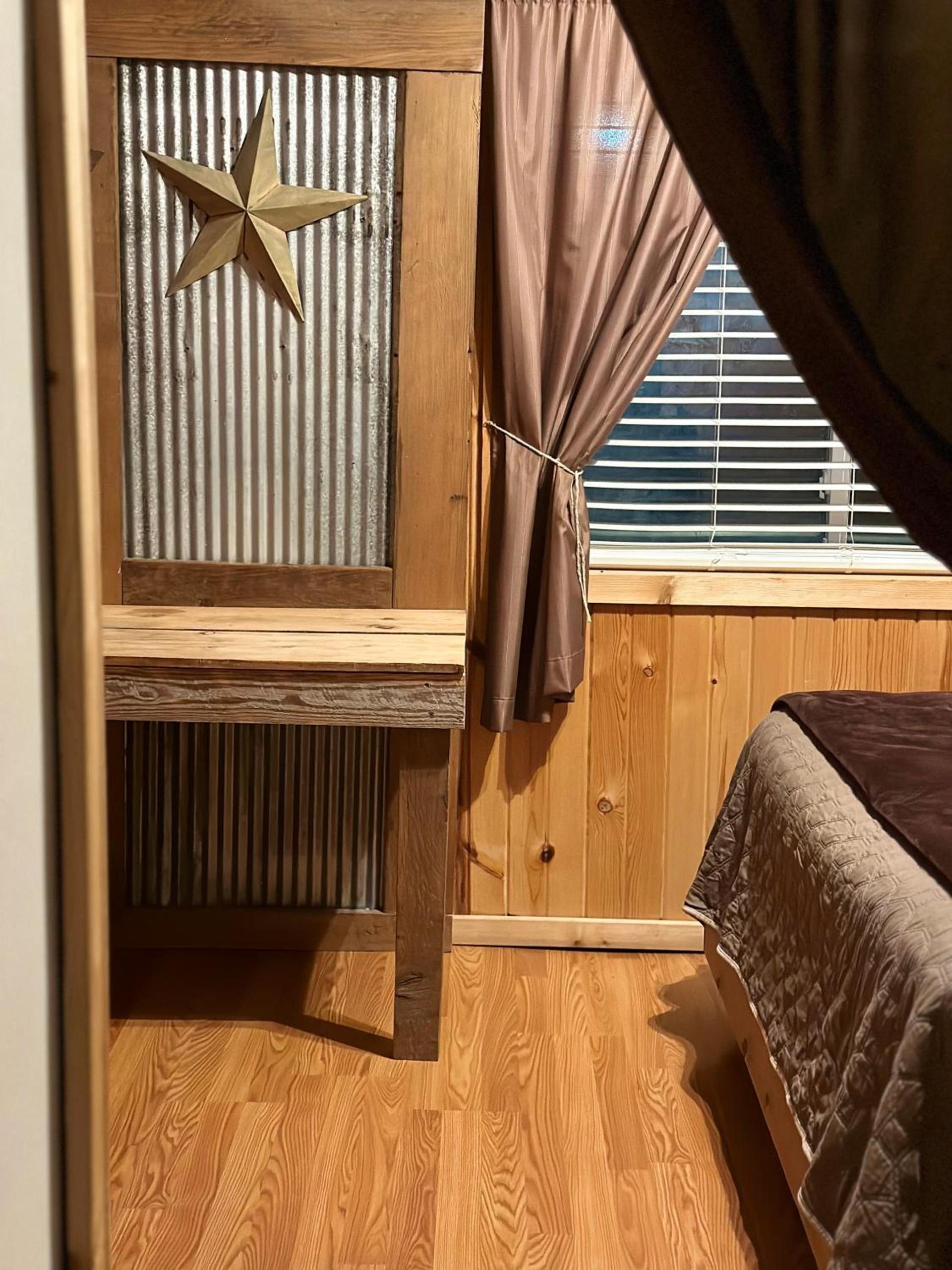 Country Cabins Hotel photo 4