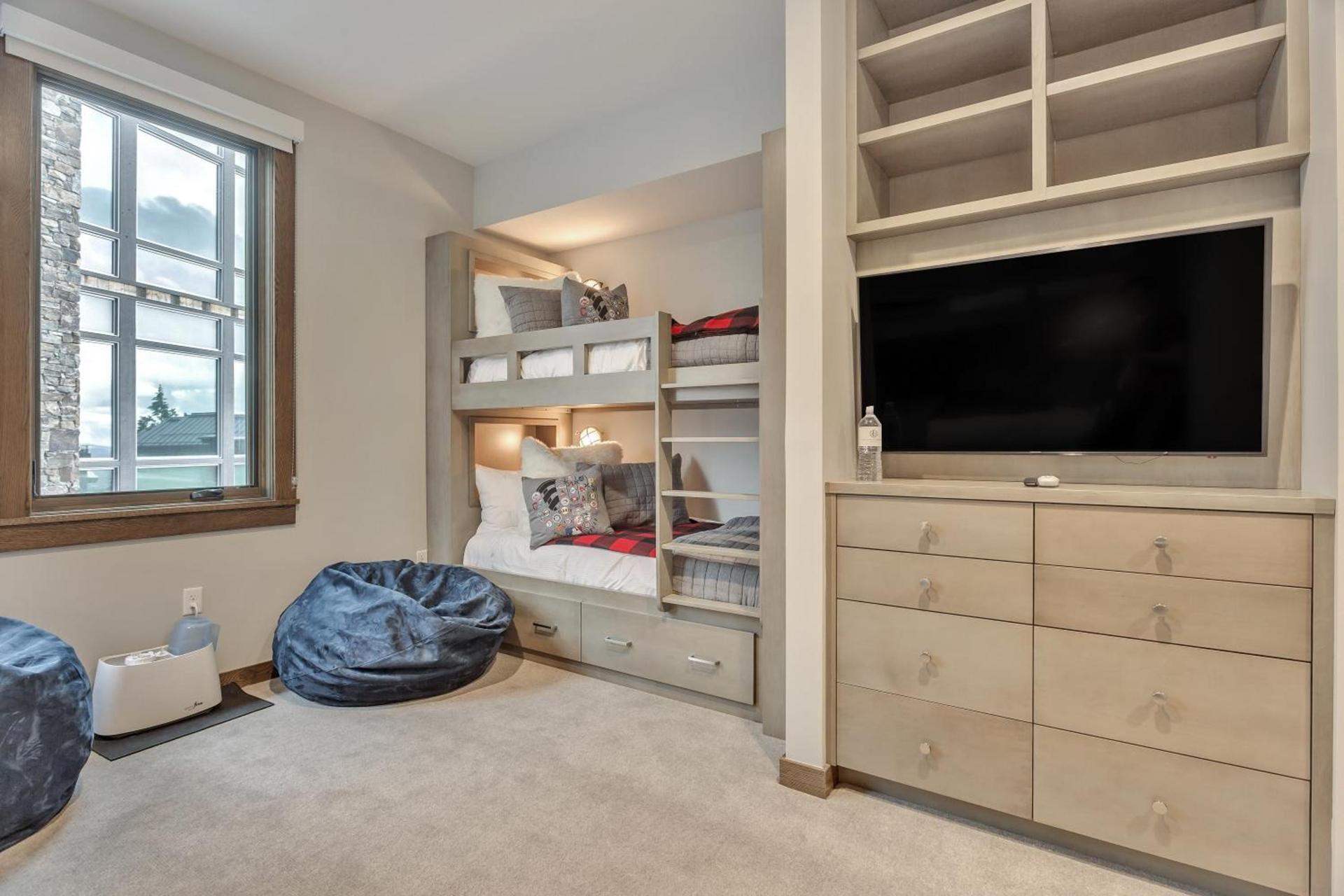 Stein Eriksen Residences photo 60