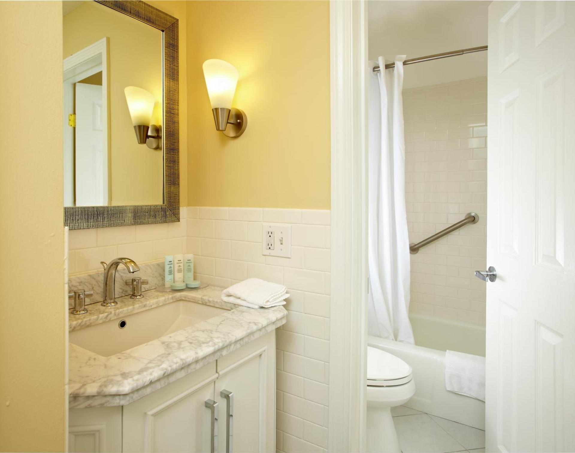 Breezeway Boutique Hotel photo 21